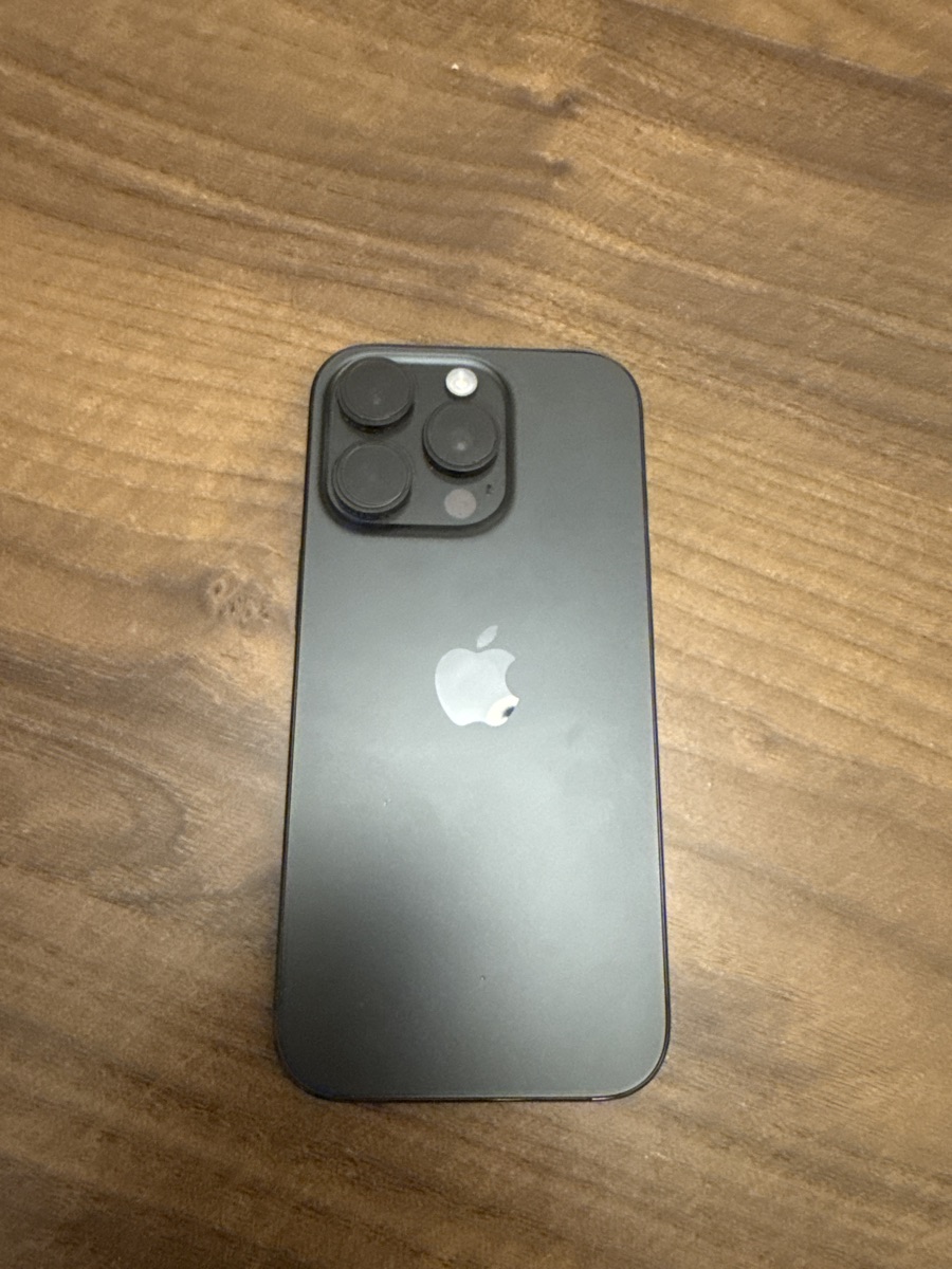 Iphon 16 pro - Image 1