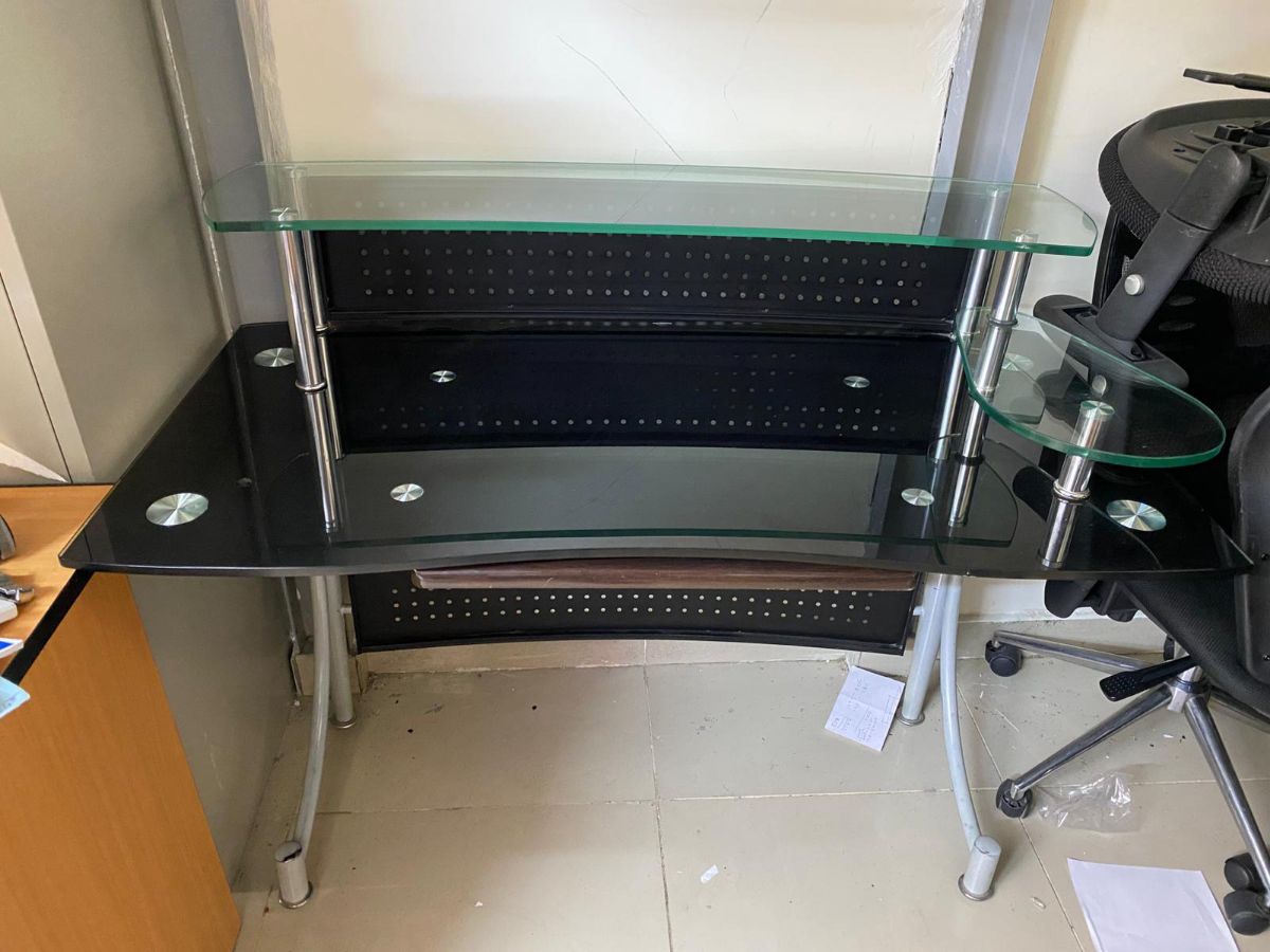 Used office desk study table metting table reception workstation sofa buy sell 33270617 - Image 6