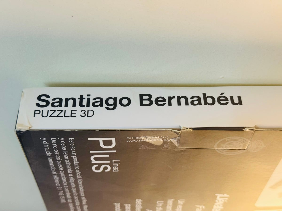 NANOSTAD Real Madrid Official Product - 'Santiago Bernabeu' Stadium 3D Puzzle - Image 2