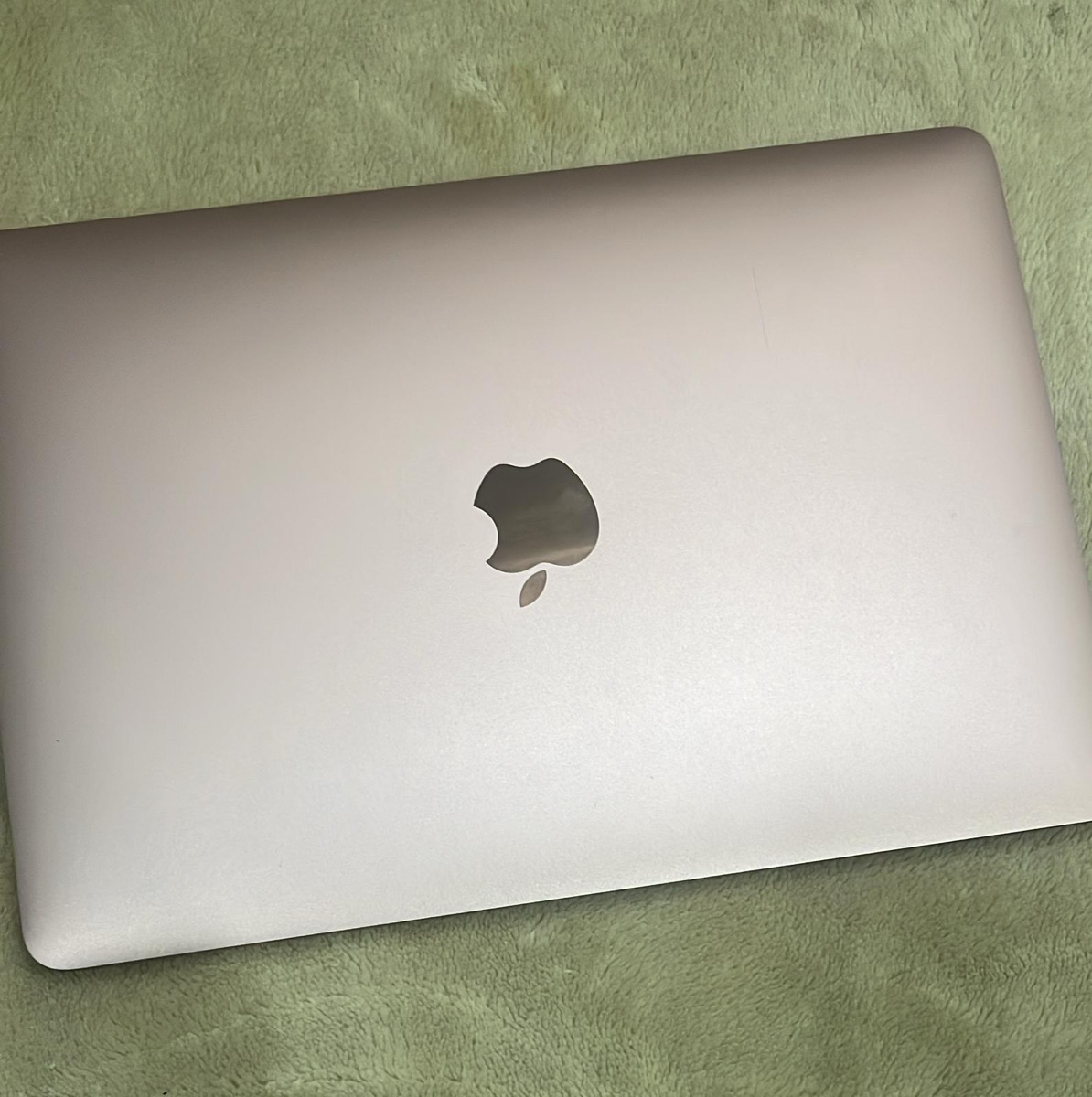 Macbook - Image 4