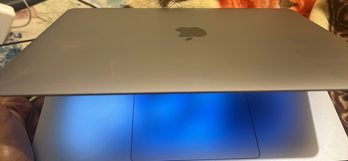 MacBook m1 air - Image 1