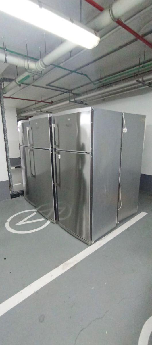 Qatar Airways furniture available - Image 11