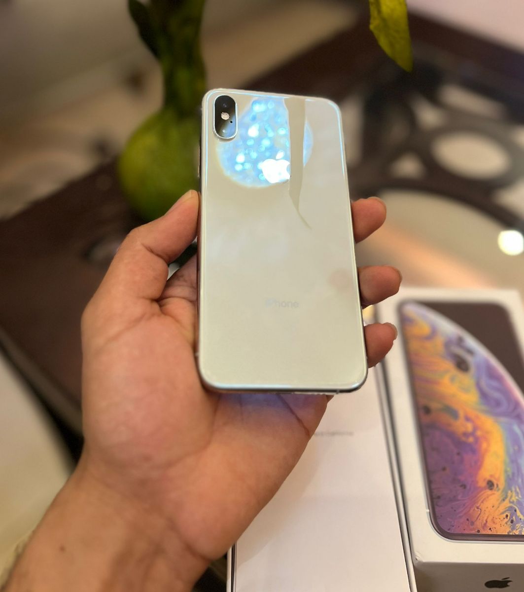 iPhone Xs (2 Sim) - Image 1