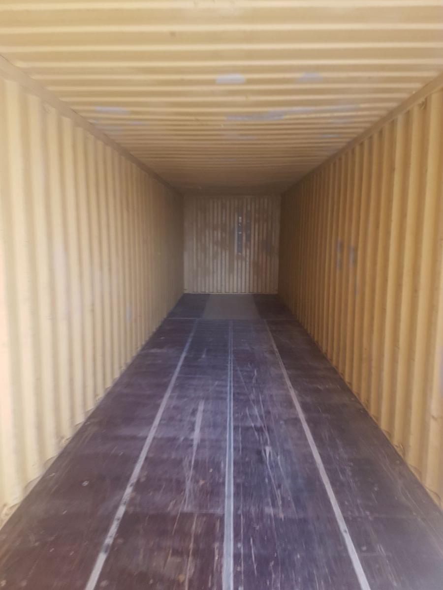 Containers  20 Feet & 40 feet available - Image 10