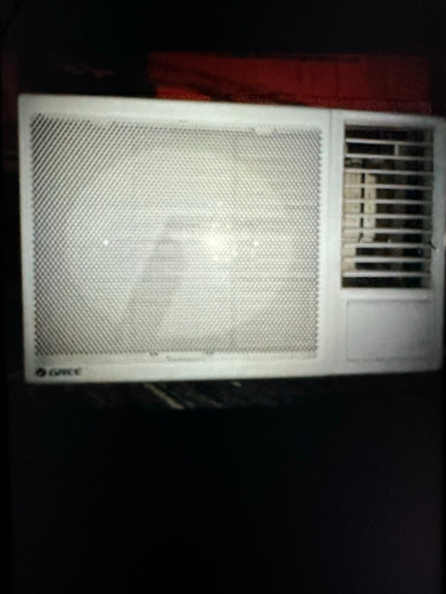 Gree window ac for sale - Image 1