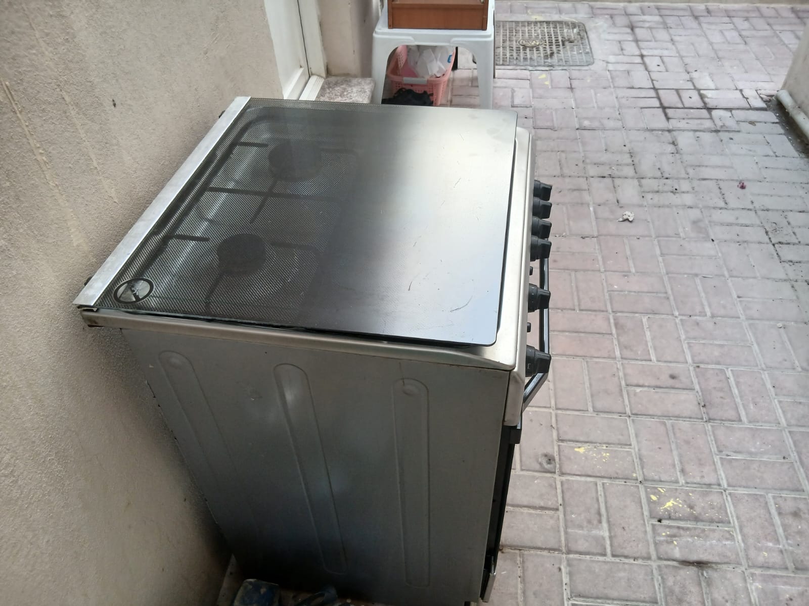 Cooking range with 12 kg LPG cylender - Image 6