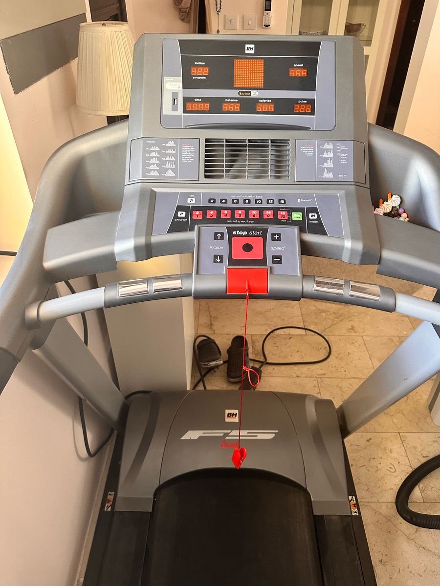 Treadmill BH fitness F5 dual only for 1000qr - Image 2