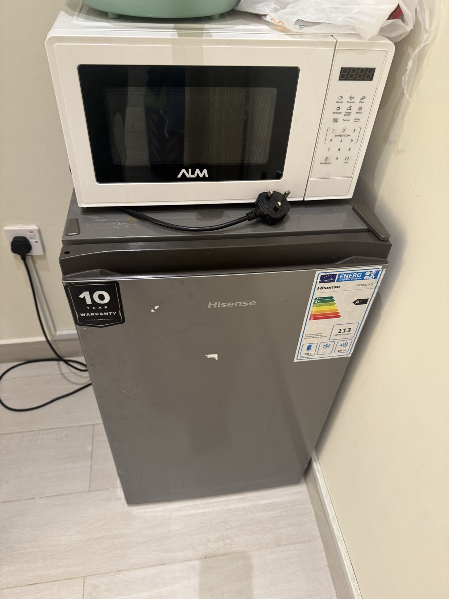 Queen size Bed, 03 door Cupboard Washing machine on Sale - Image 3