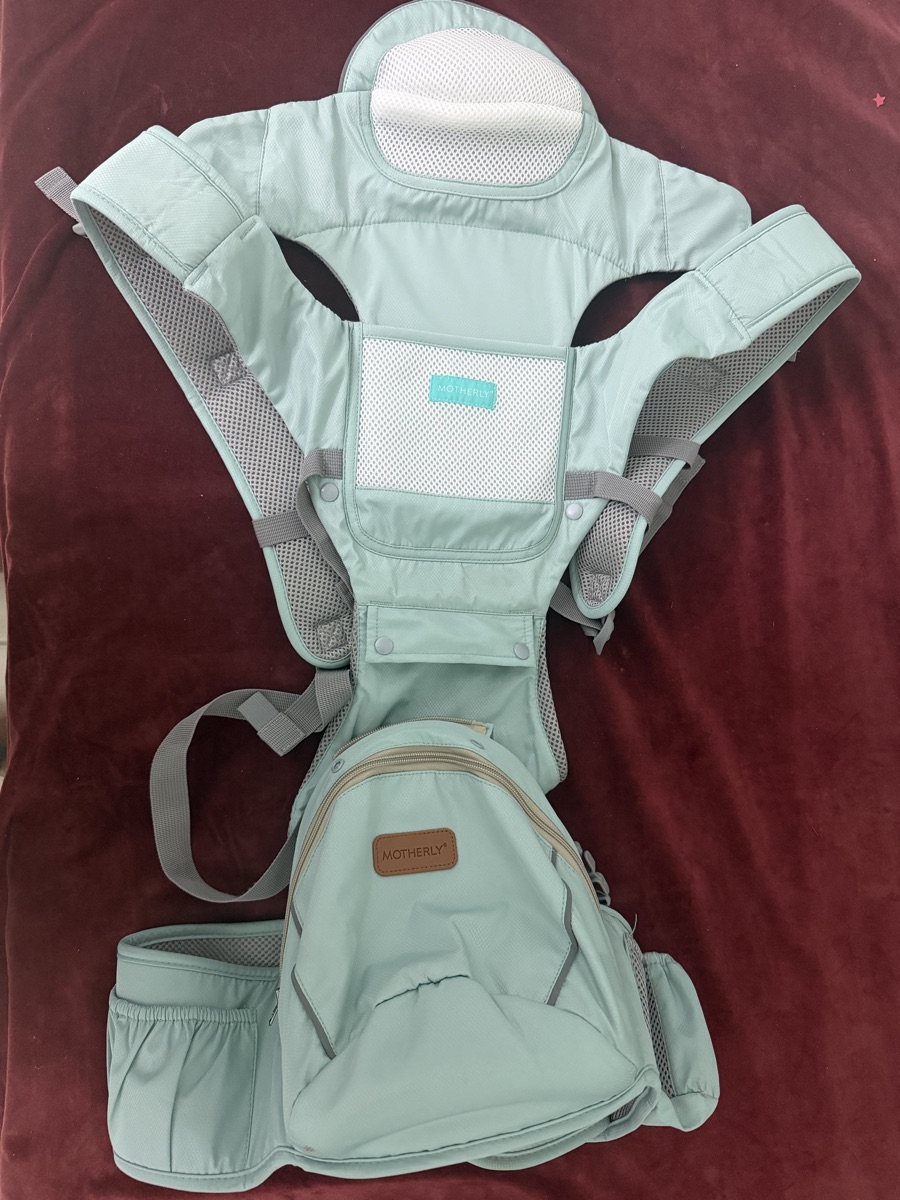 Baby carrier bag - Image 1
