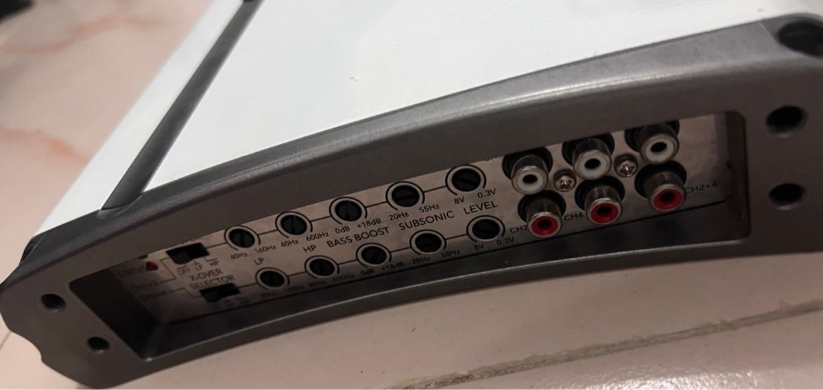 Amplifier - Image 3
