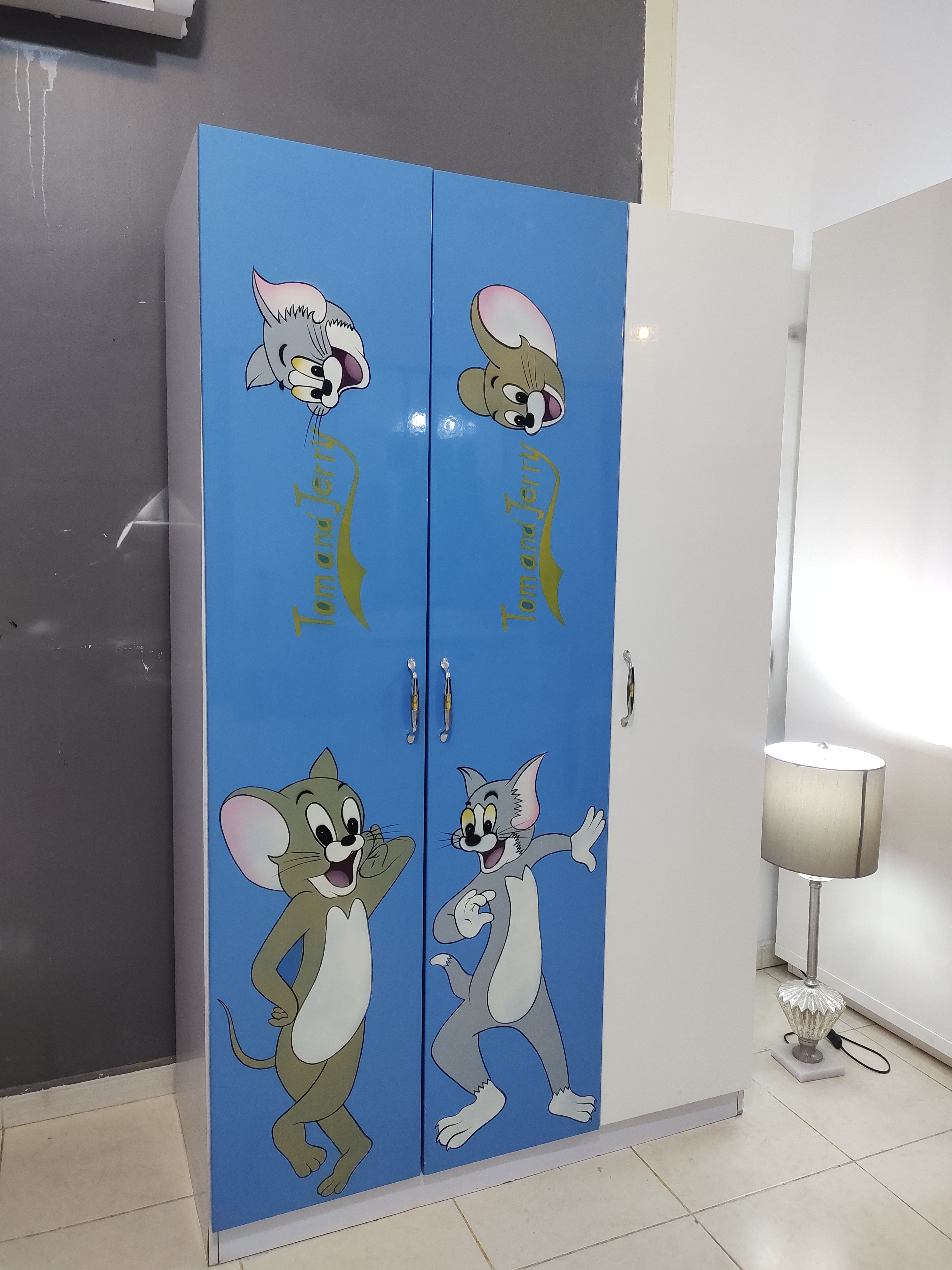 Cupboard for sale excilent condition  - Image 3