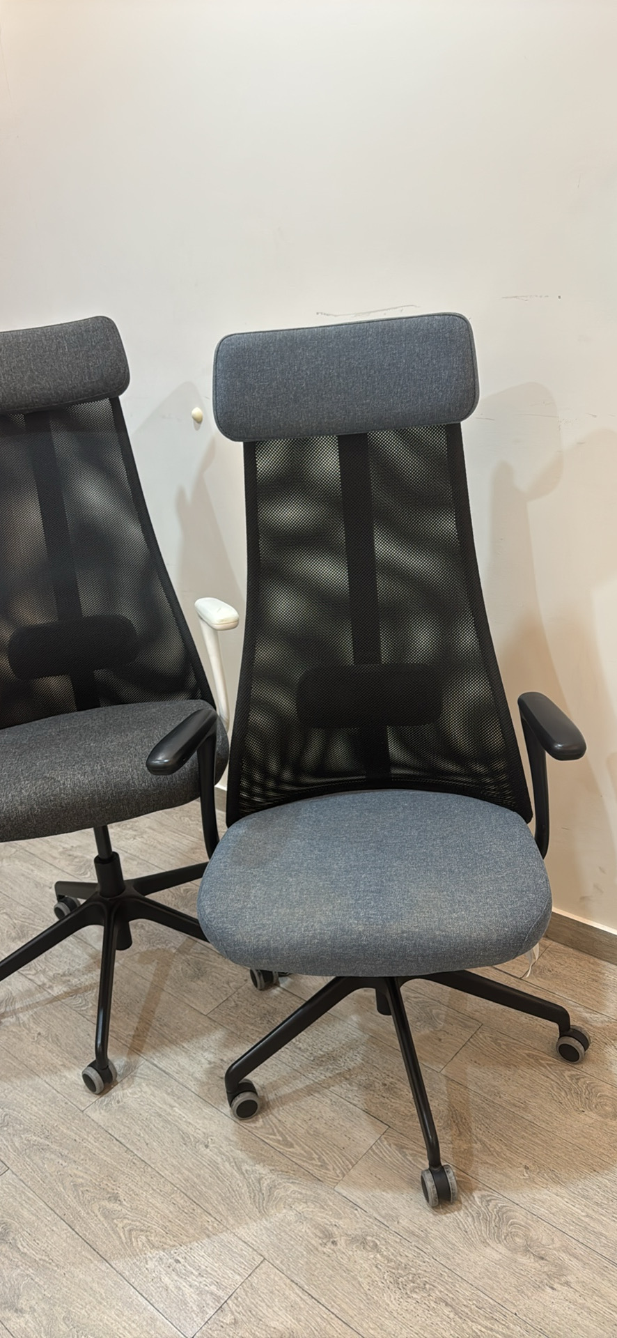 Office chairs 550 Qr each - Image 2