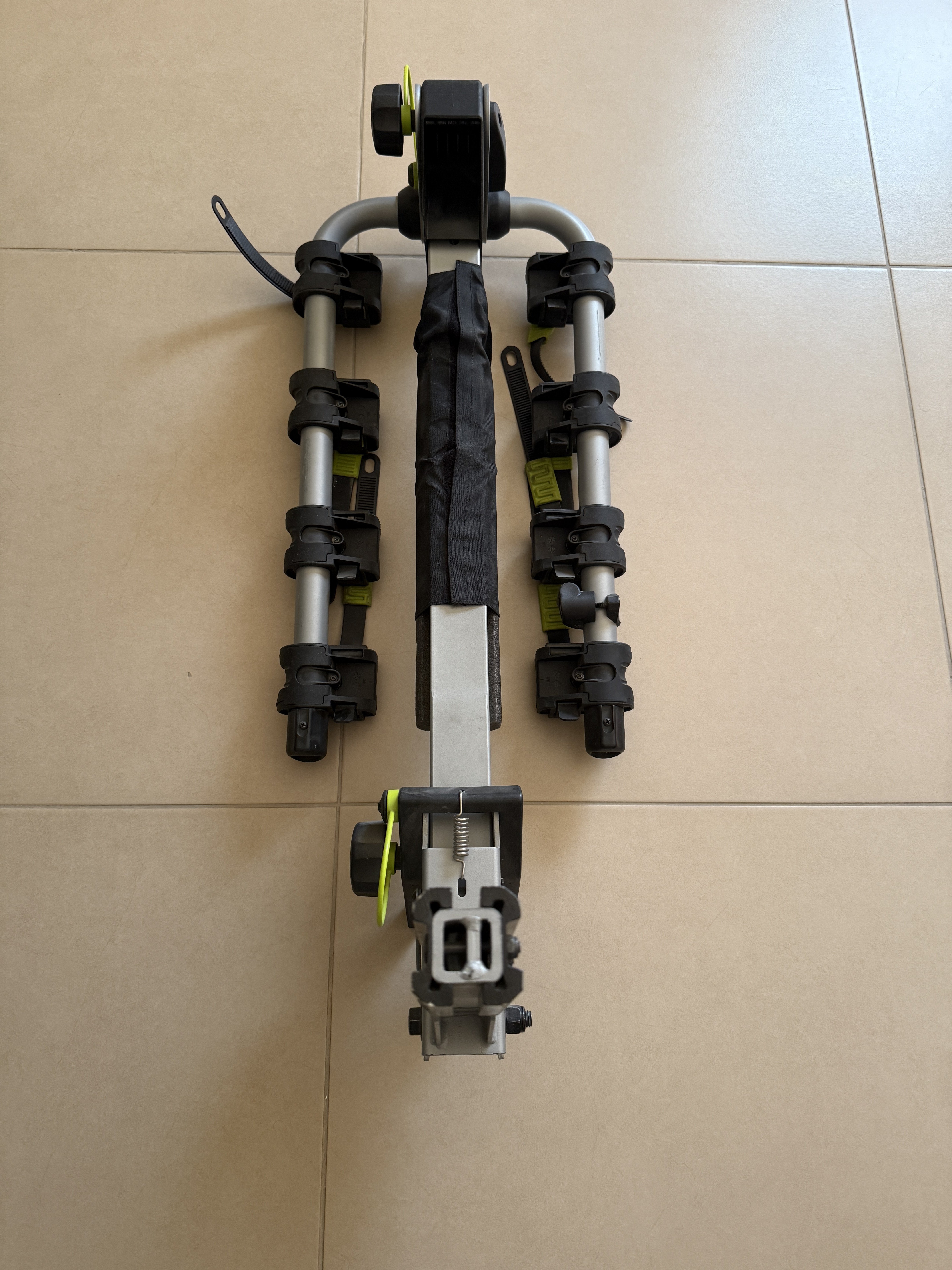 Buzz 4 Bike Car Rack - Image 1