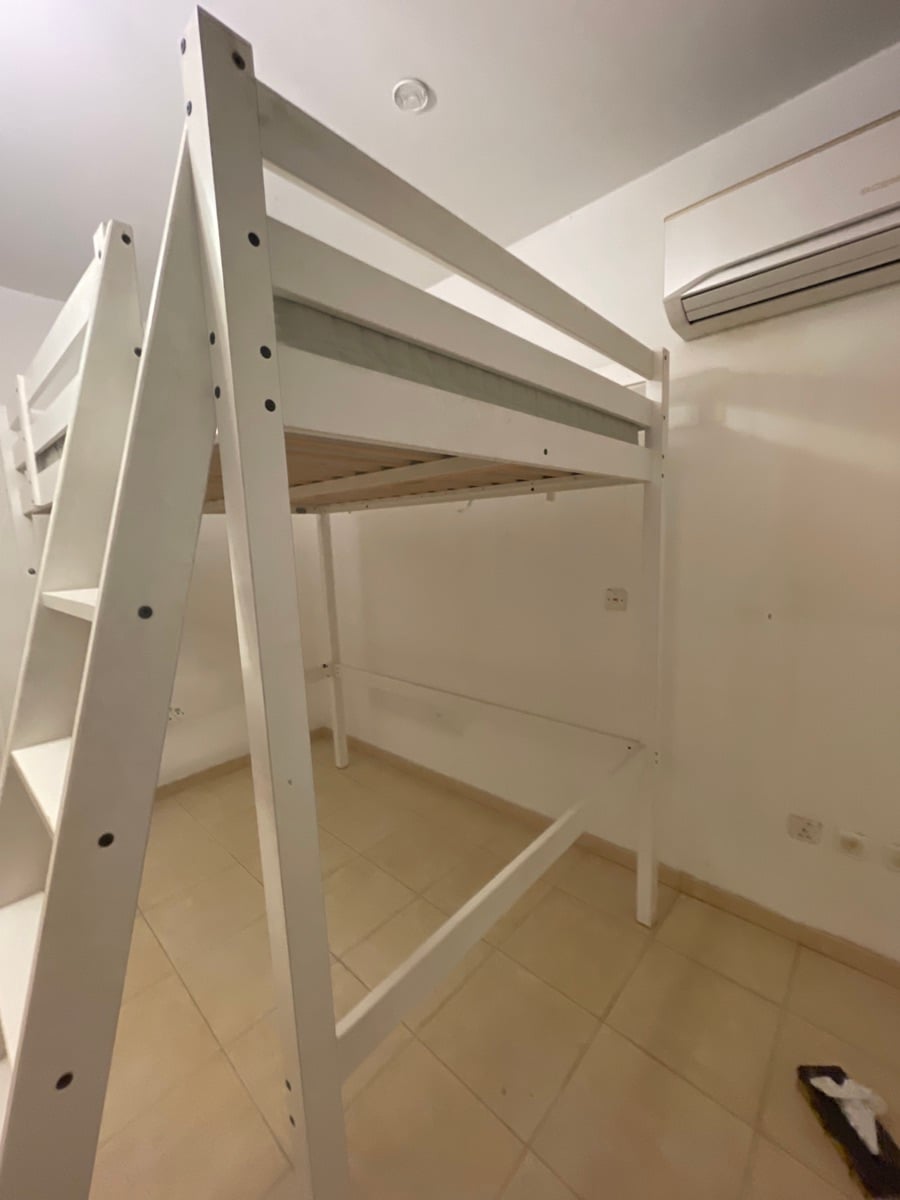 Bunk bed - Image 1