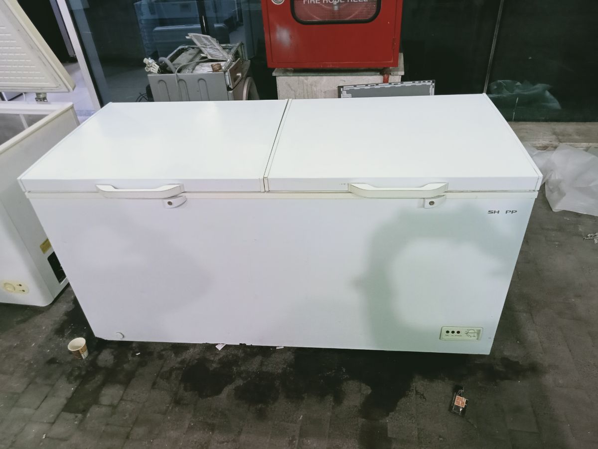Sharp deep freezer available for sale - Image 1