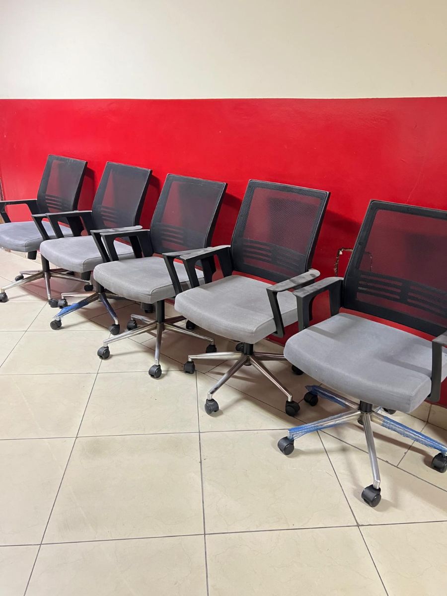 Used office furniture buy and selling 33740365 - Image 8