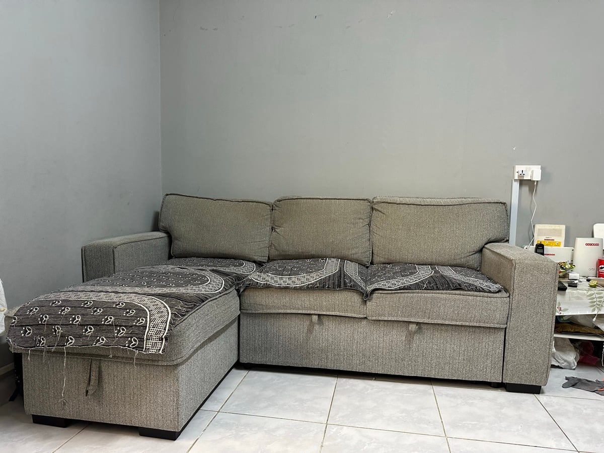 Home Center sofa set - Image 1