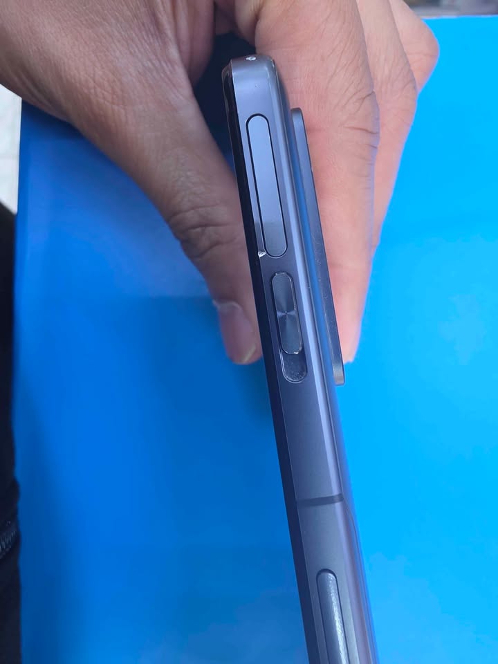 Xiaomi Poco F4 GT 5g - Image 3
