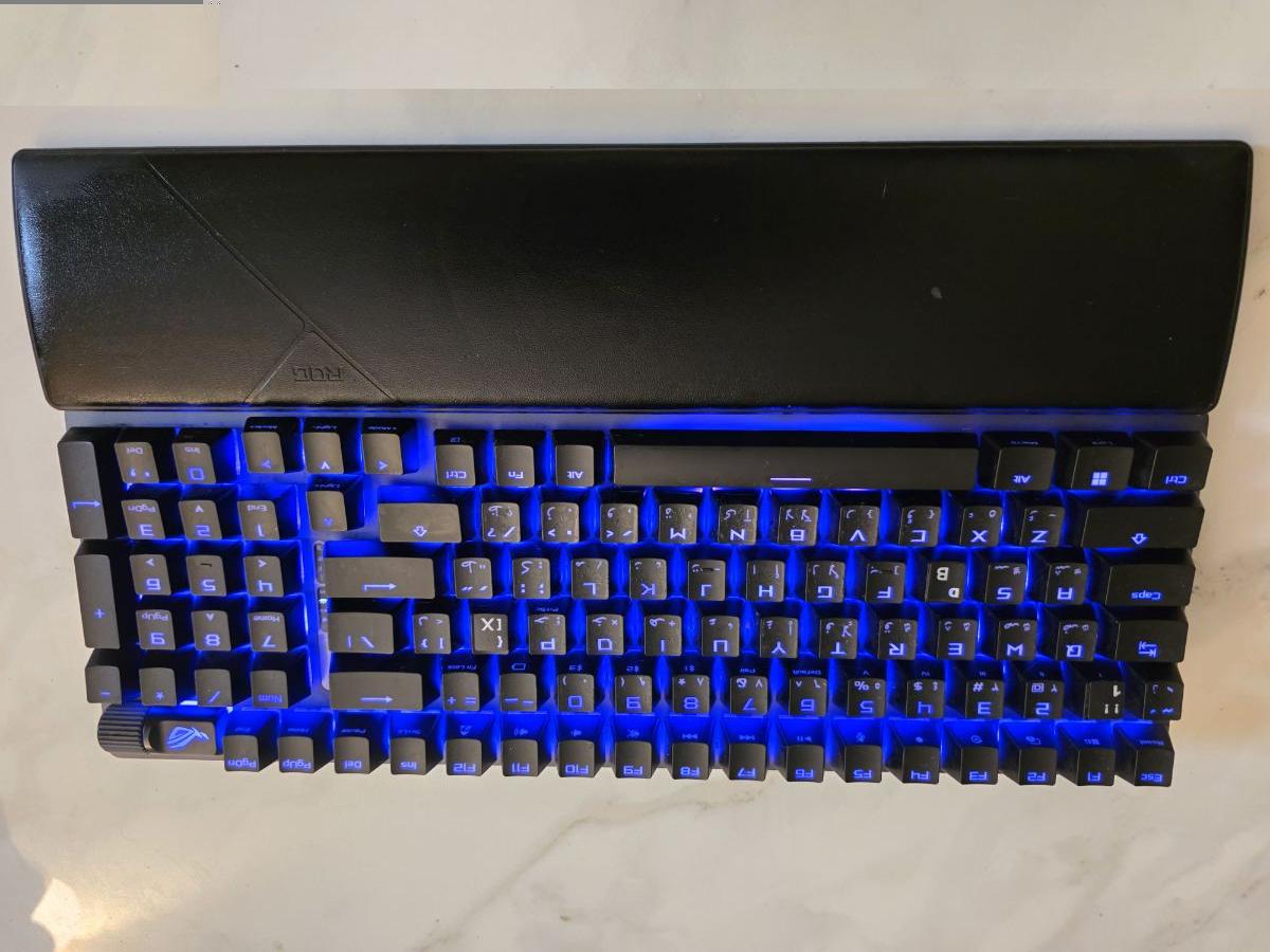 ROG Strix Scope II 96 Wireless gaming keyboard - Image 4