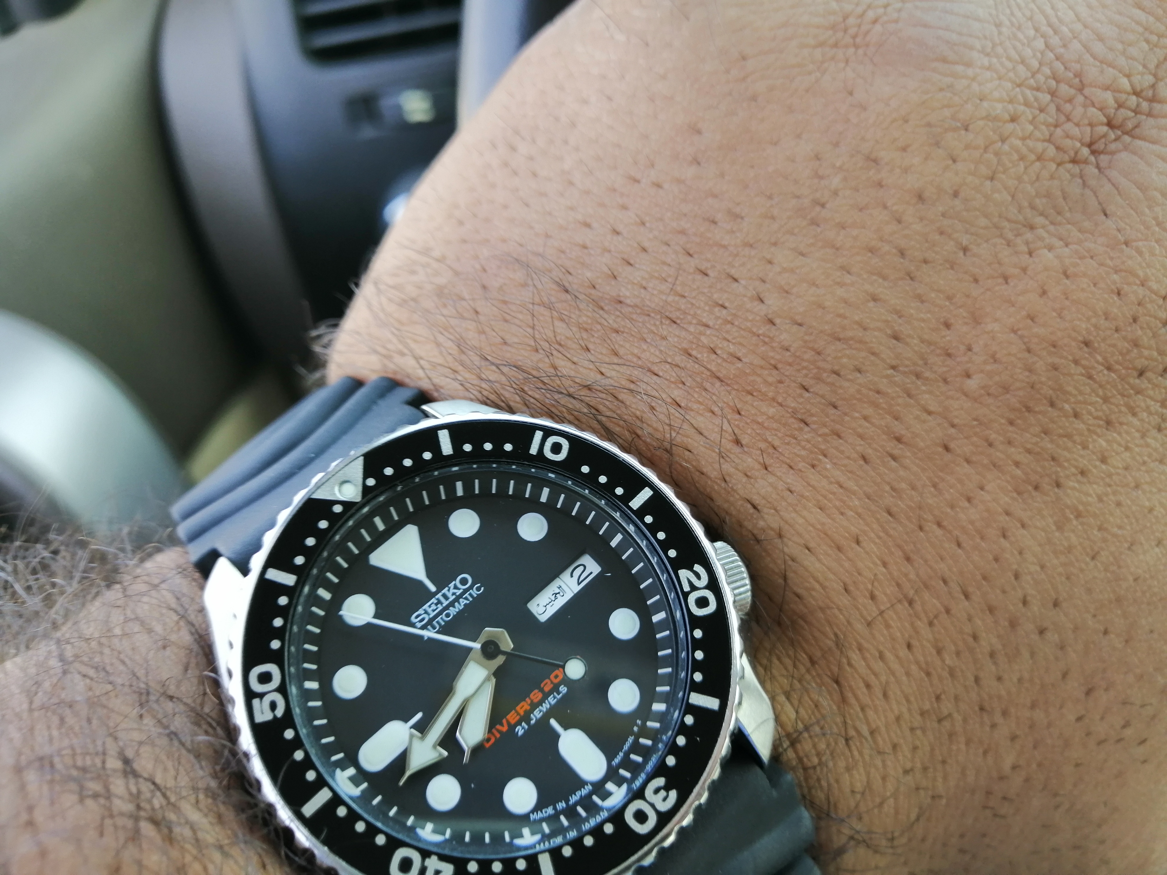 Seiko SKX 007J1 - Image 9