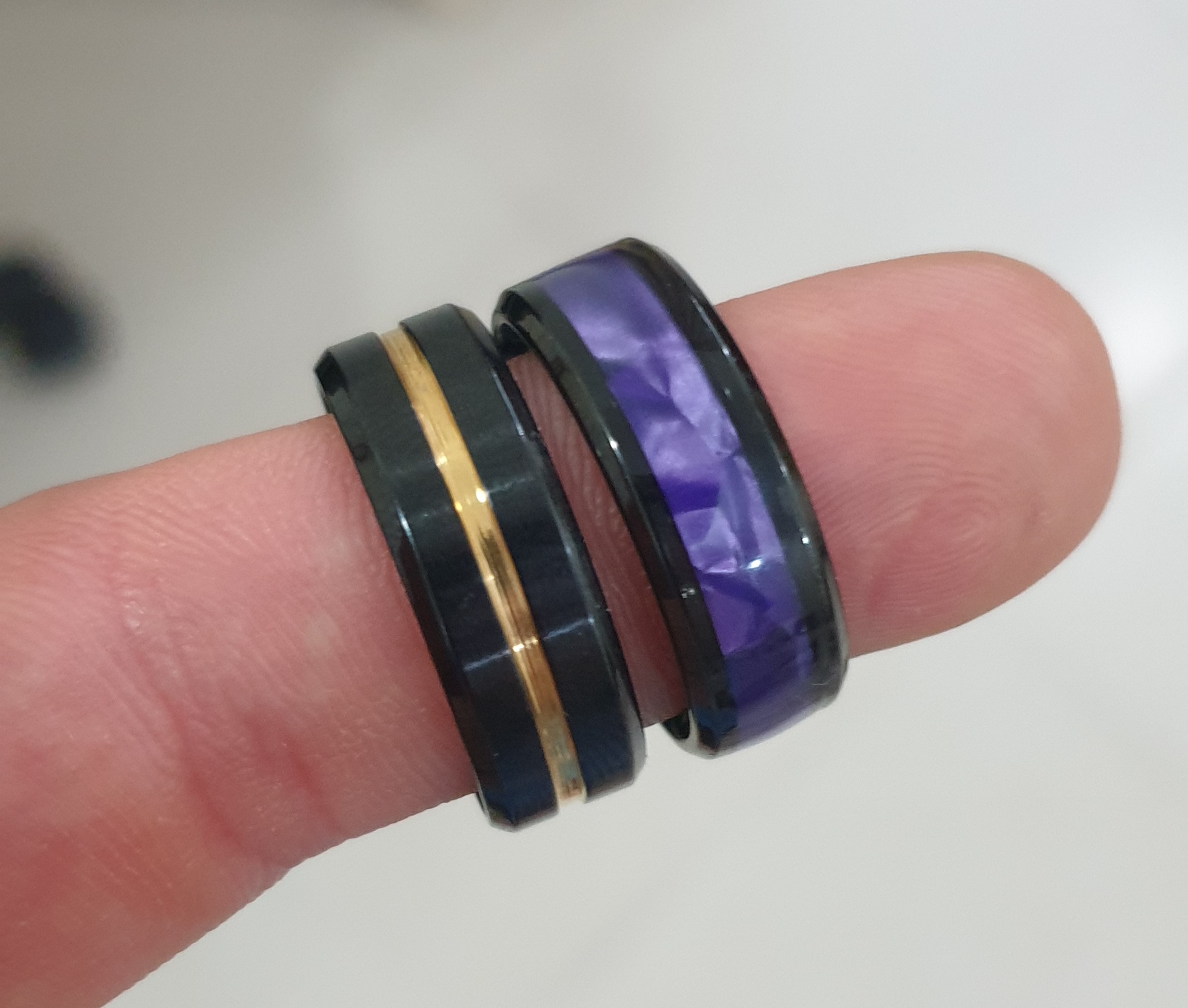 Men's rings - Image 1