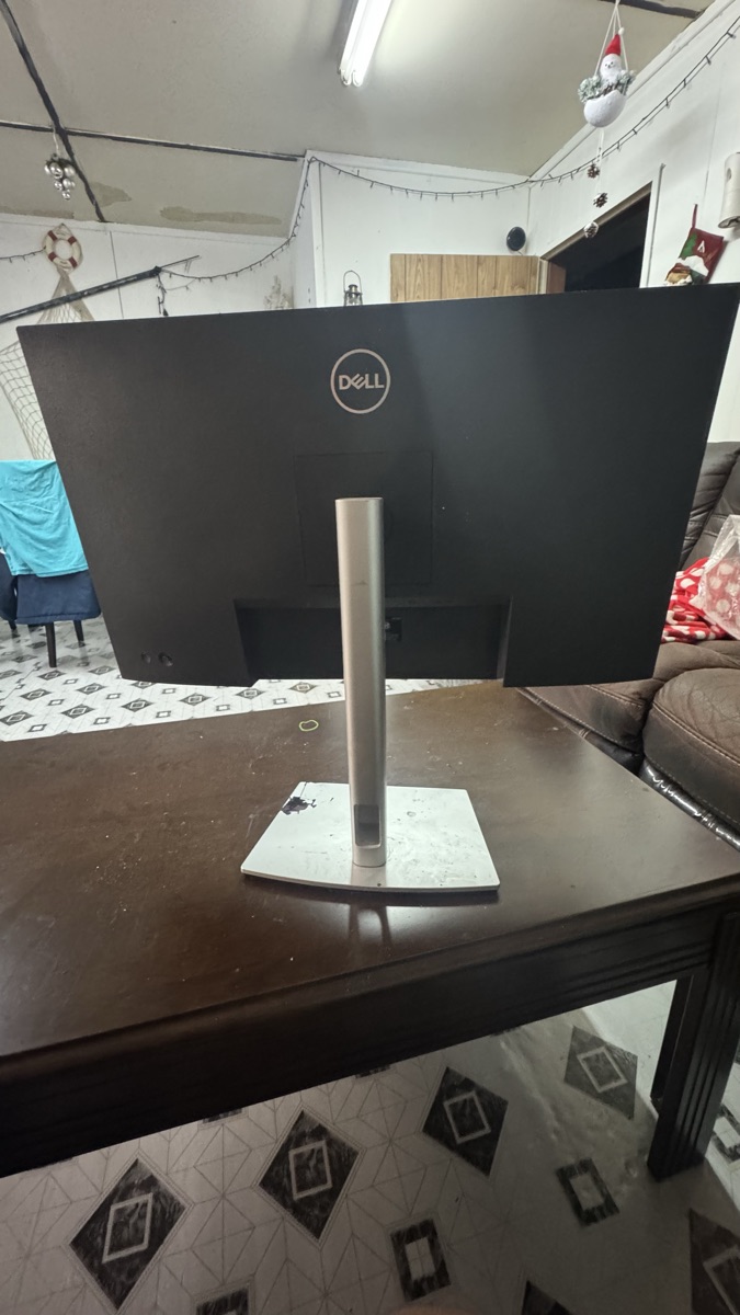 27 inch Dell Monitor - Image 2