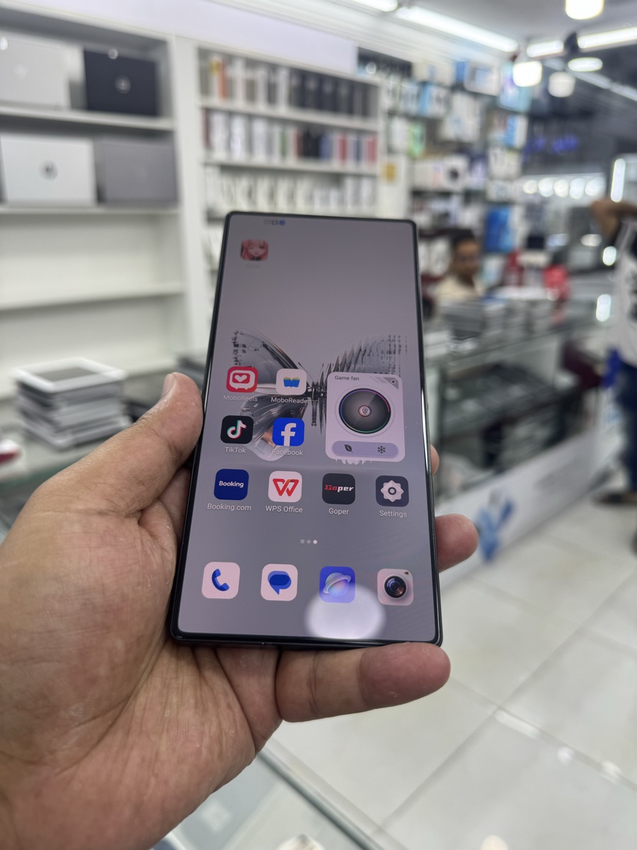 Redmagic 10 Pro - Image 2