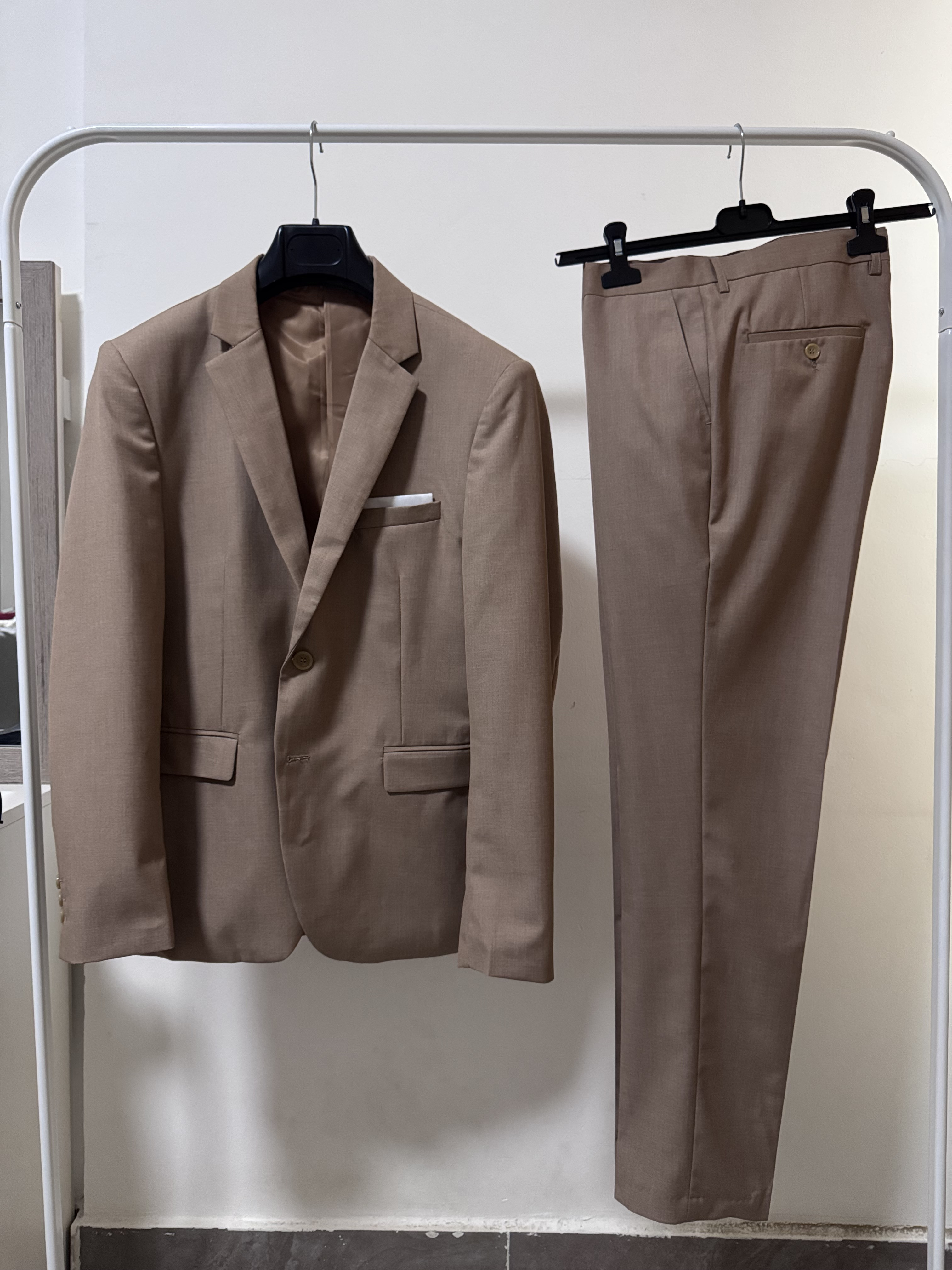 *NEW* 2 piece male suits - Image 2