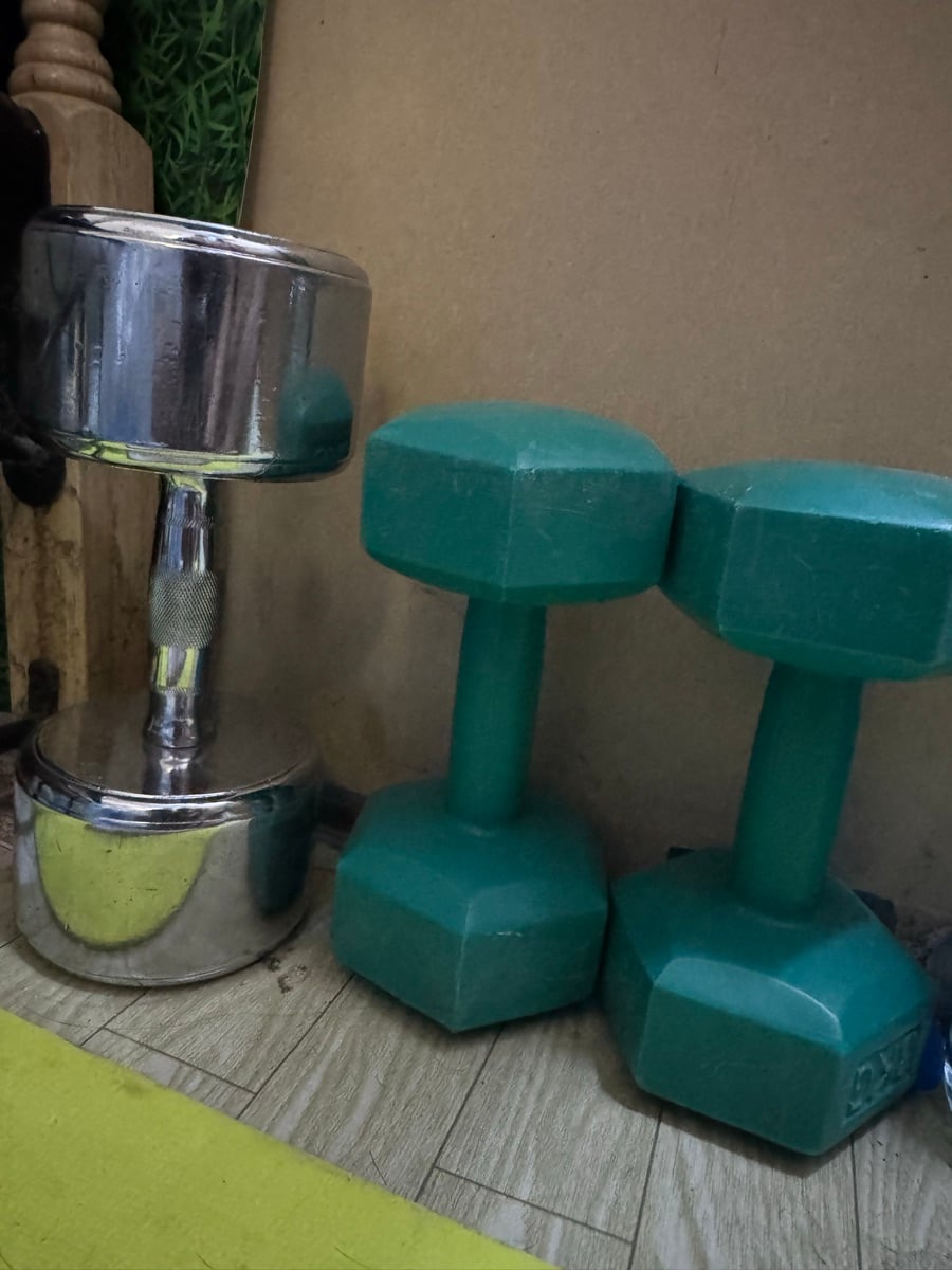 Dumbell - Image 1