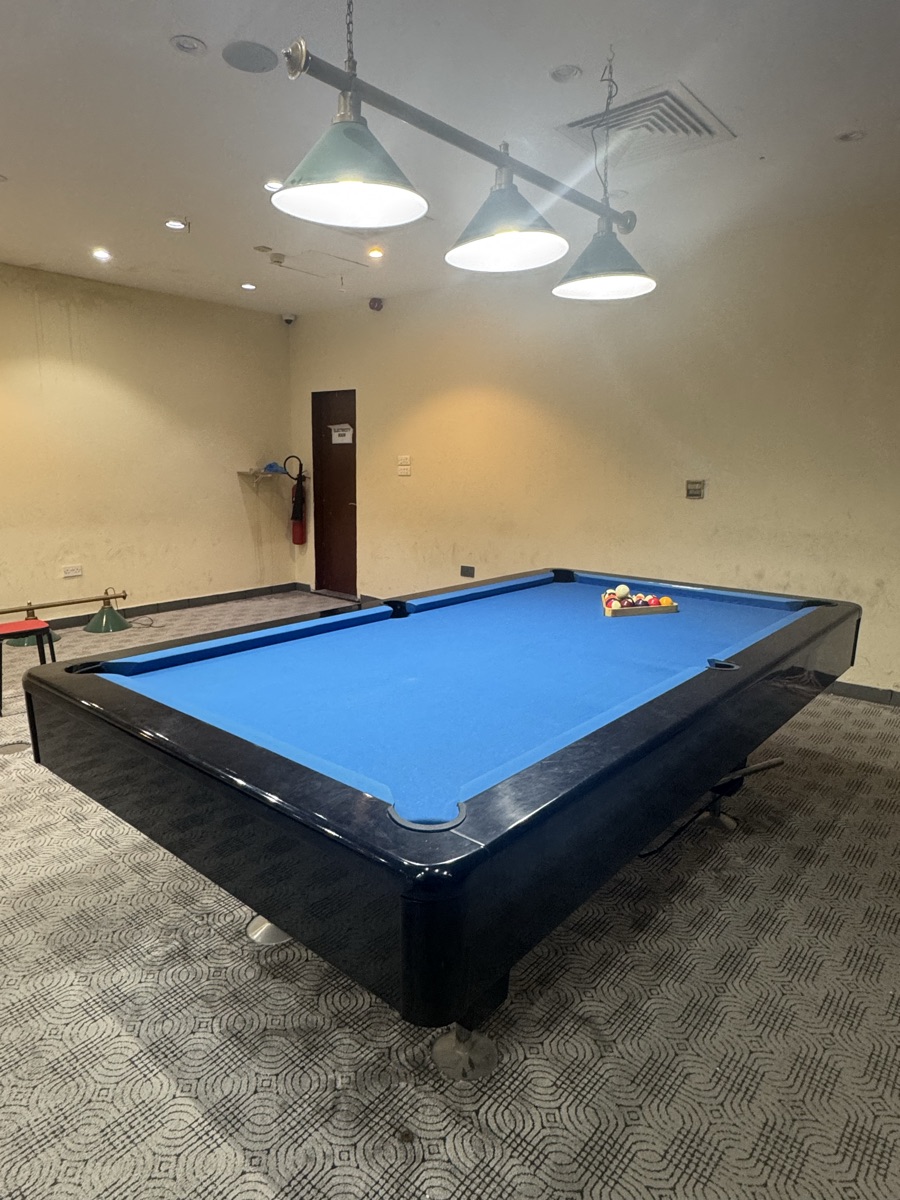 Billiards pool table - Image 4