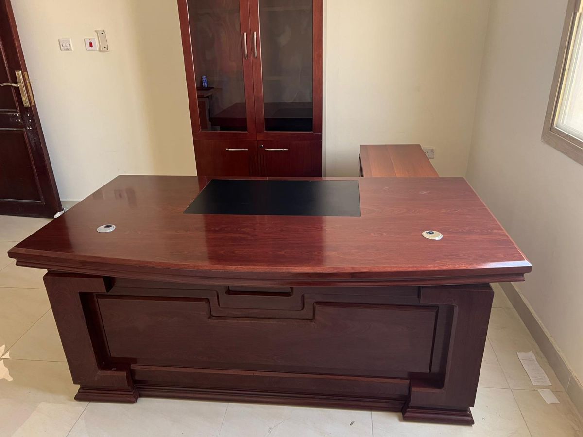 Used office desk study table metting table reception workstation sofa buy sell 33270617 - Image 10