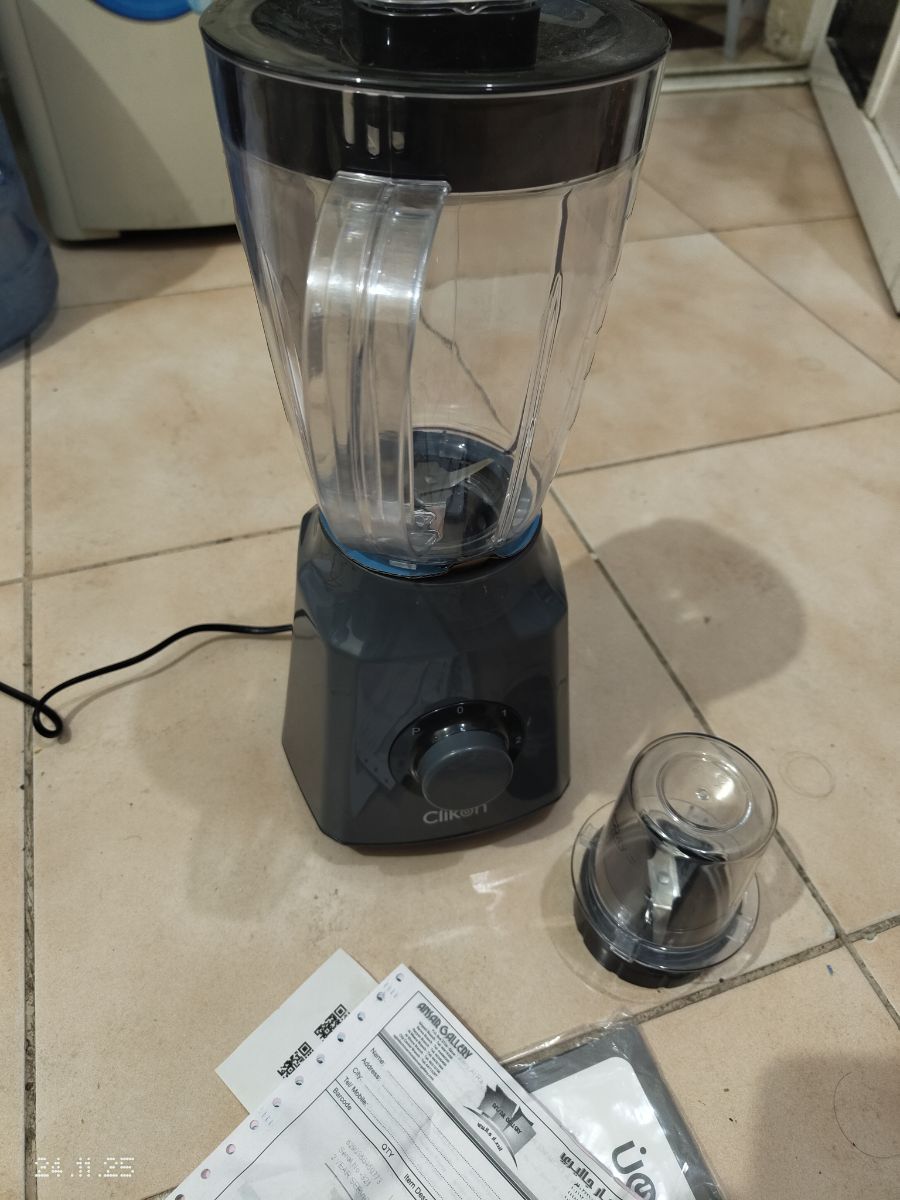 Clikon mixer grinder  new 2 year warranty - Image 2