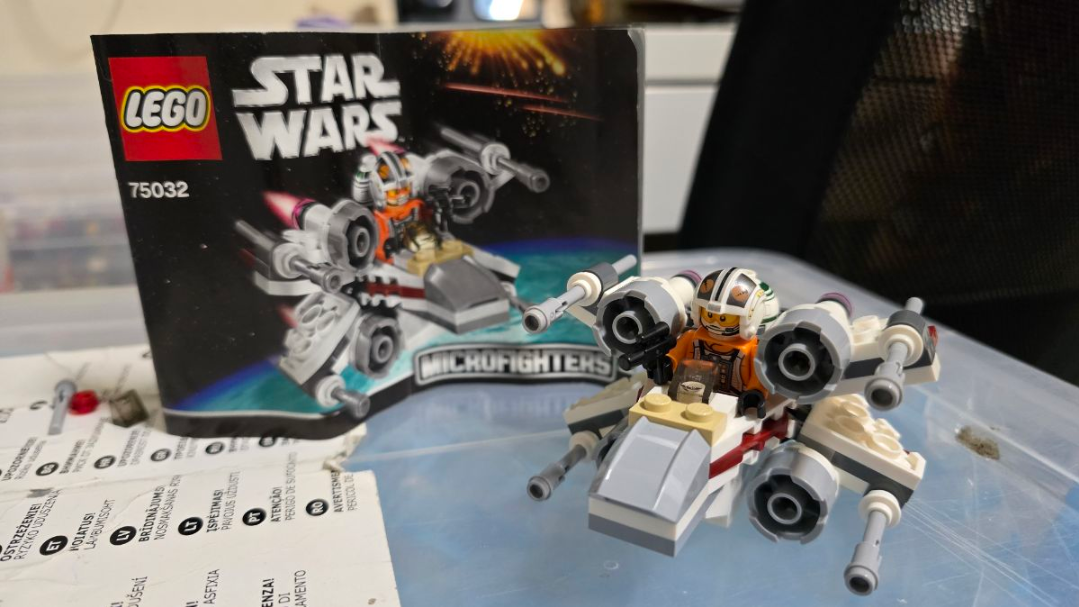 Lego 75032 - Image 2