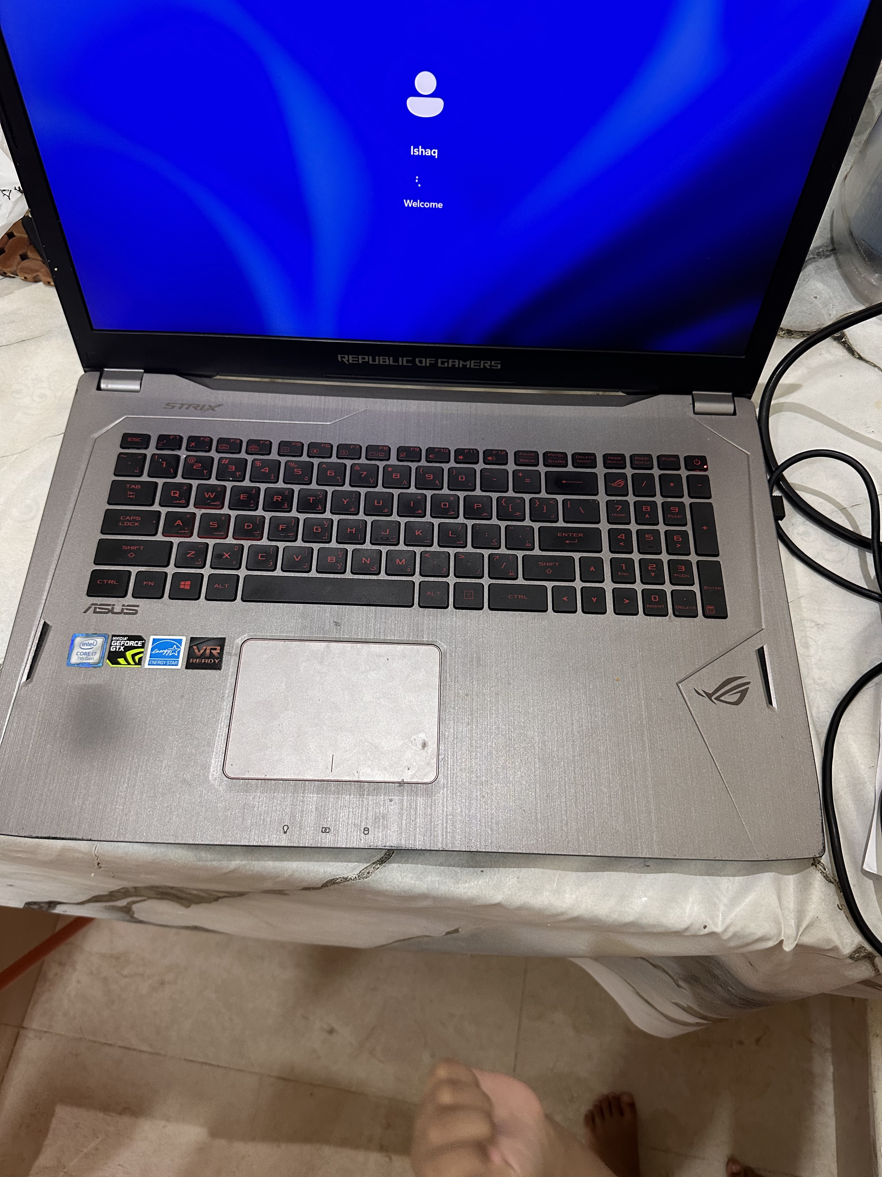 Good condition heavy duty Asus laptop for sale - workstation  - Image 7