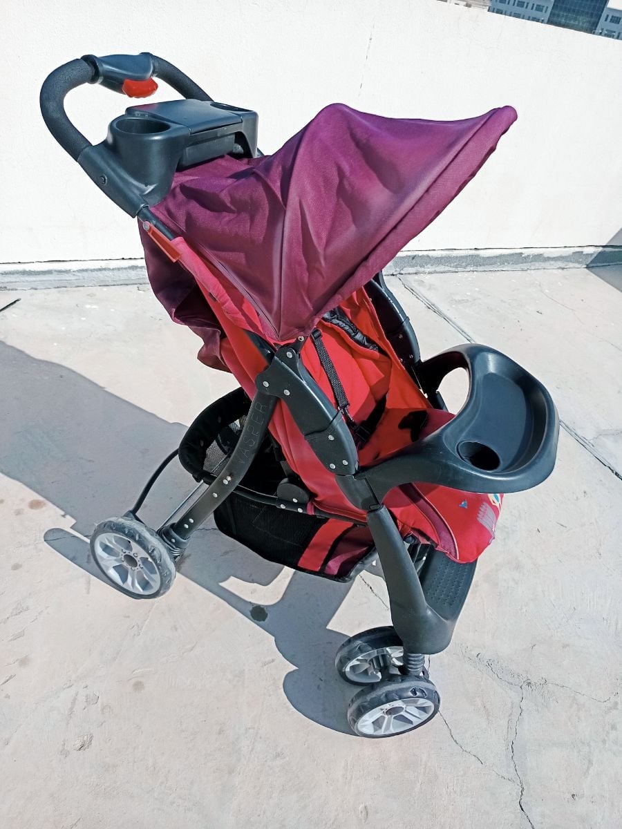 Baby stroller and walker - Image 4