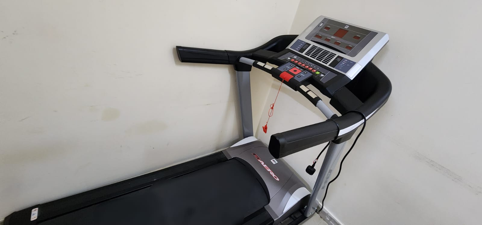 TREADMILL  - Image 3