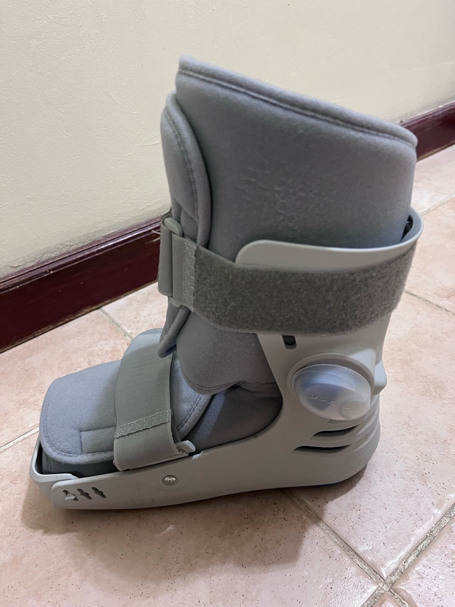 Medical boot - Image 3