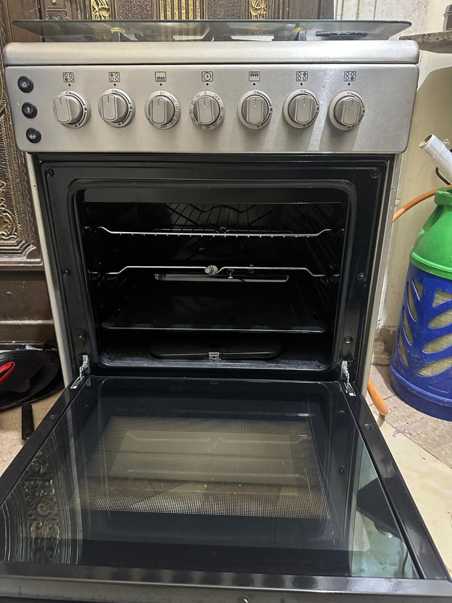 Cooking range and washing machine - Image 6