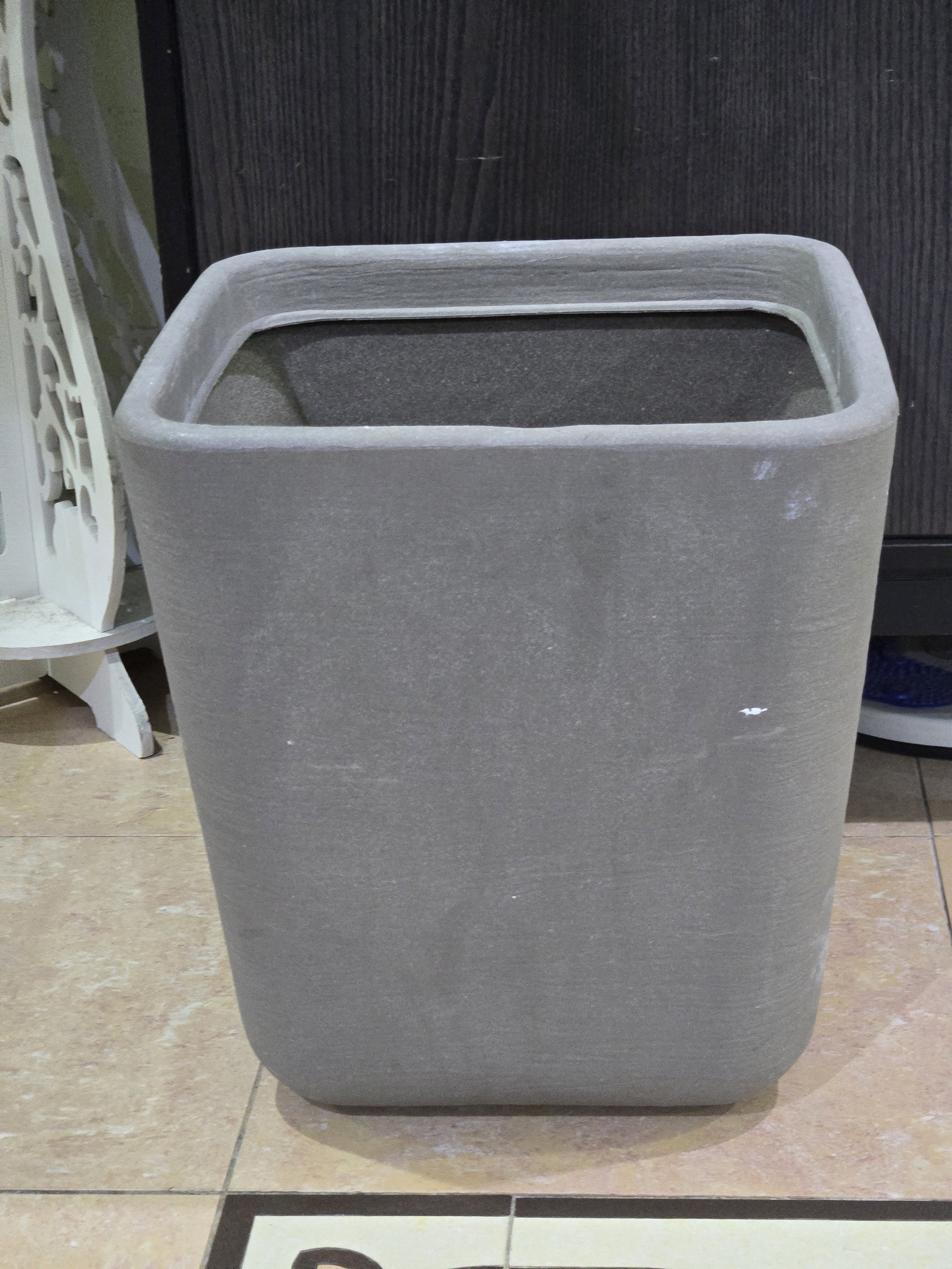 Ikea pvc big plant pot strong enough  - Image 3