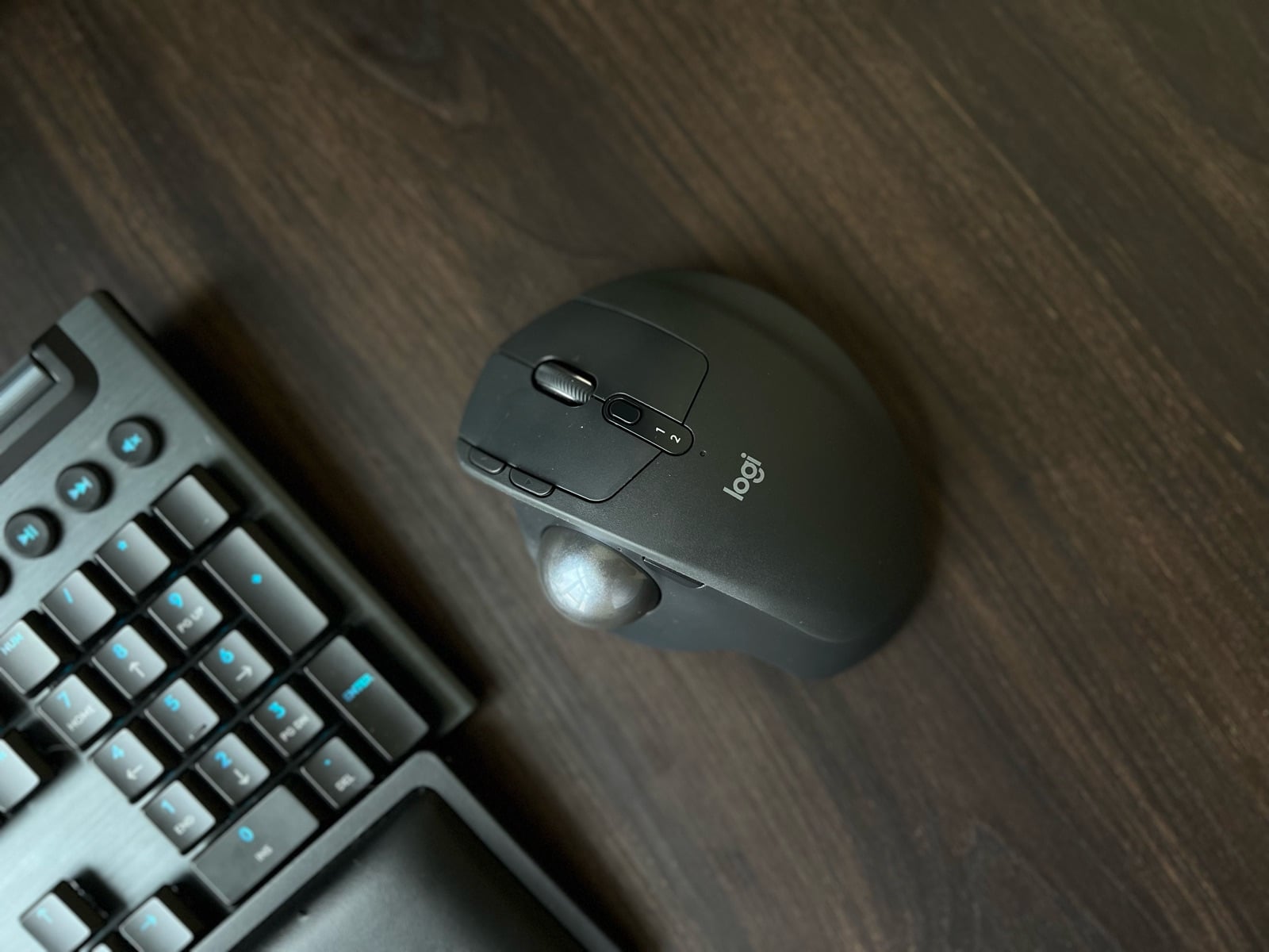 Logitech MX Ergo Advanced Wireless Trackball Mouse - Graphite - Image 1