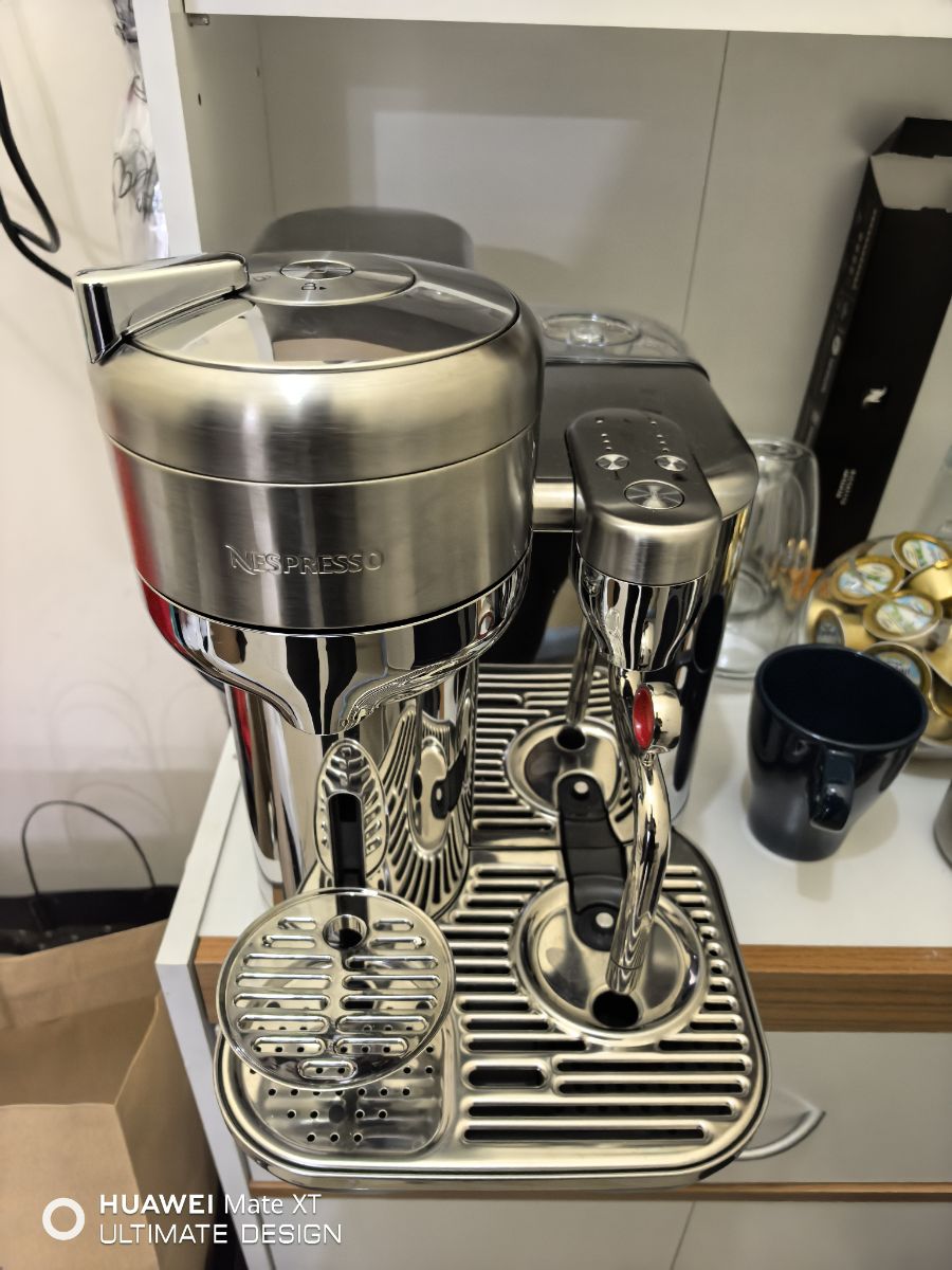 Nespresso Vertuo Creatista - Image 1