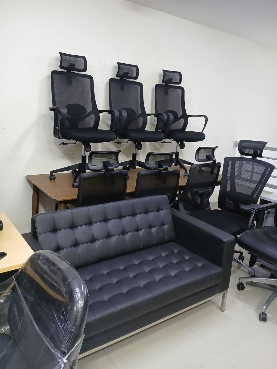 Used office furniture buy sell in Qatar 55257083 - Image 7