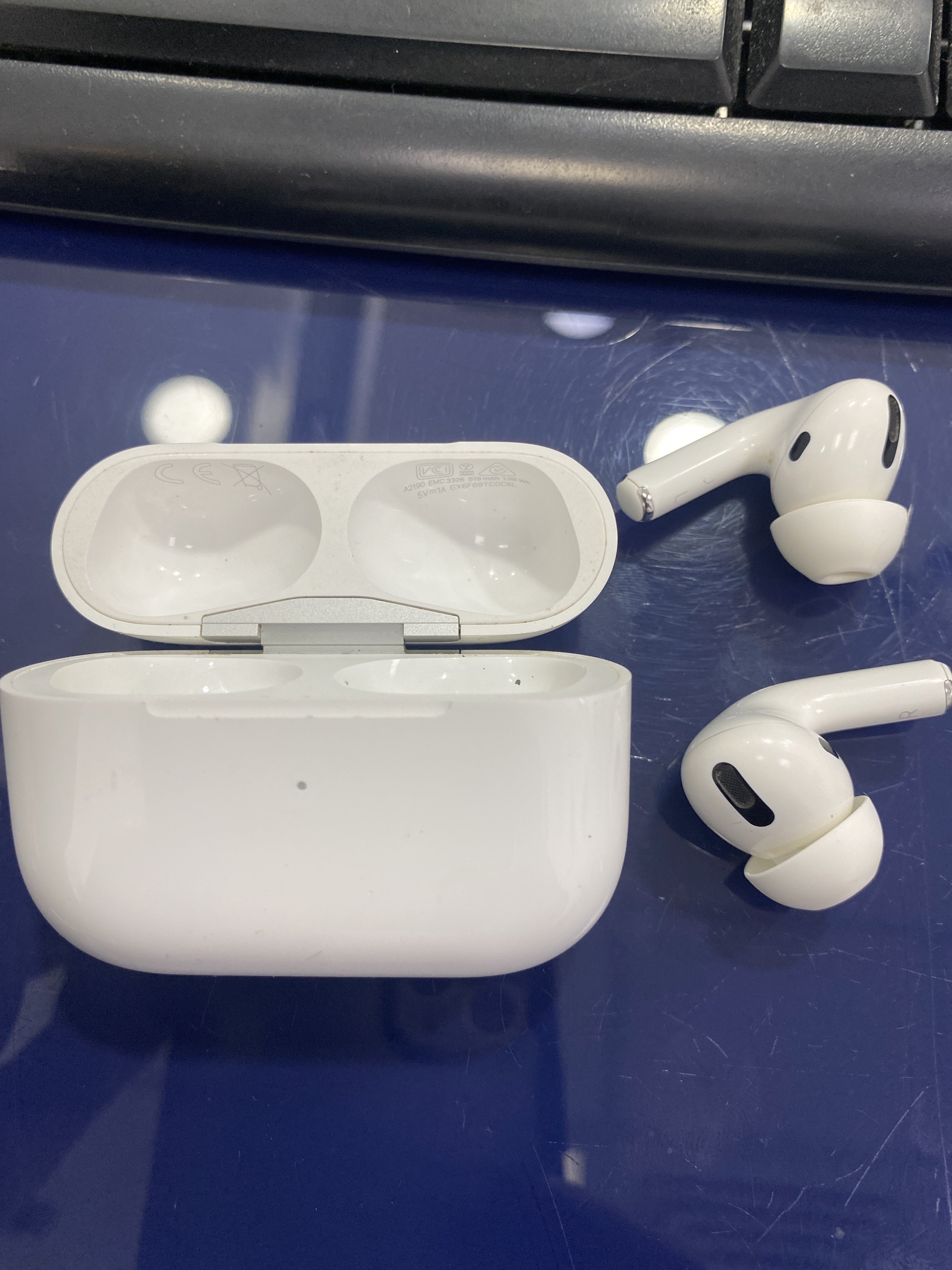 Apple Air Pods Pro  - Image 2