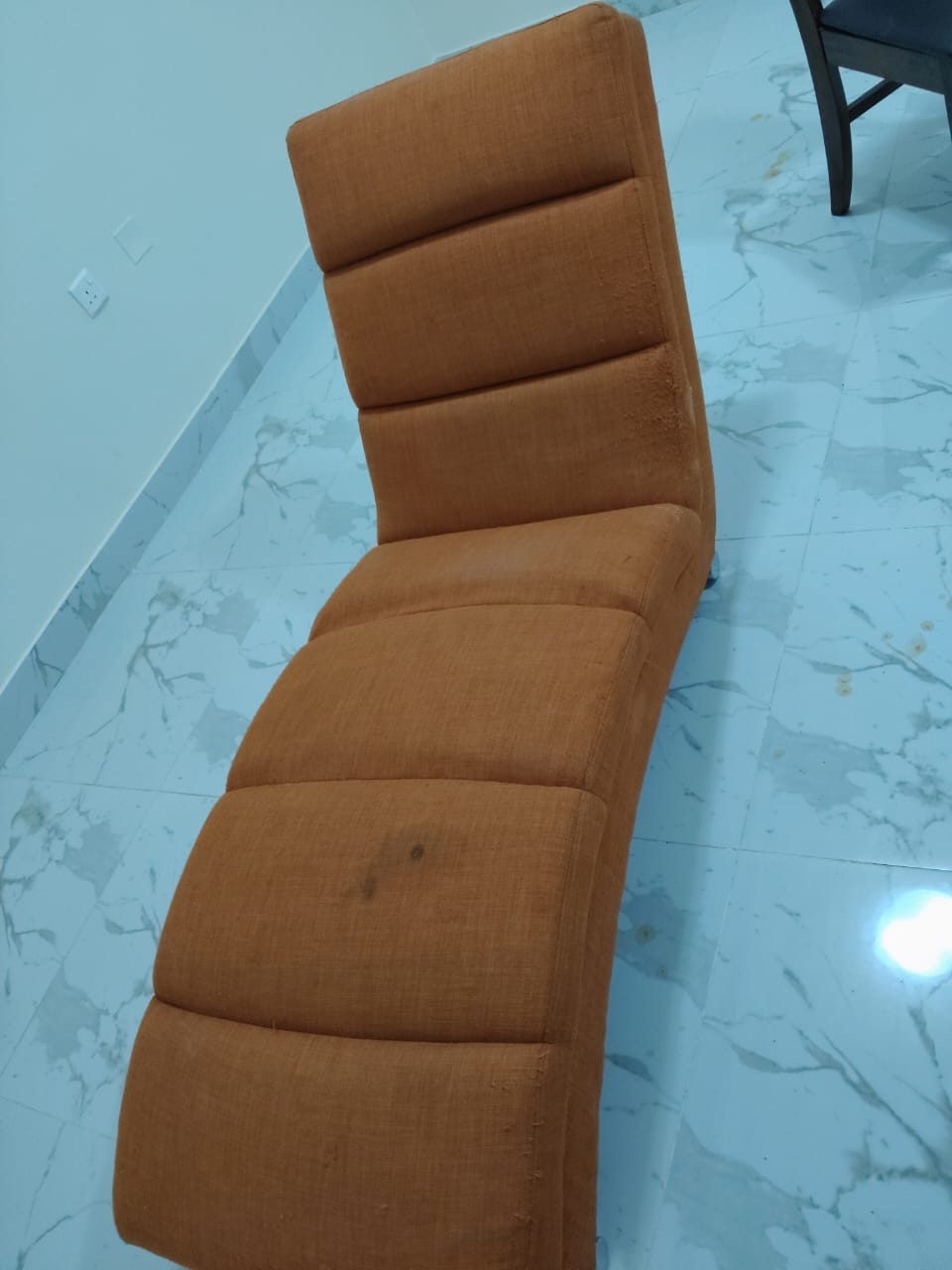 REALAX SOFA - GOOD CONDITION THROUGH AWAY PRICE - Image 2