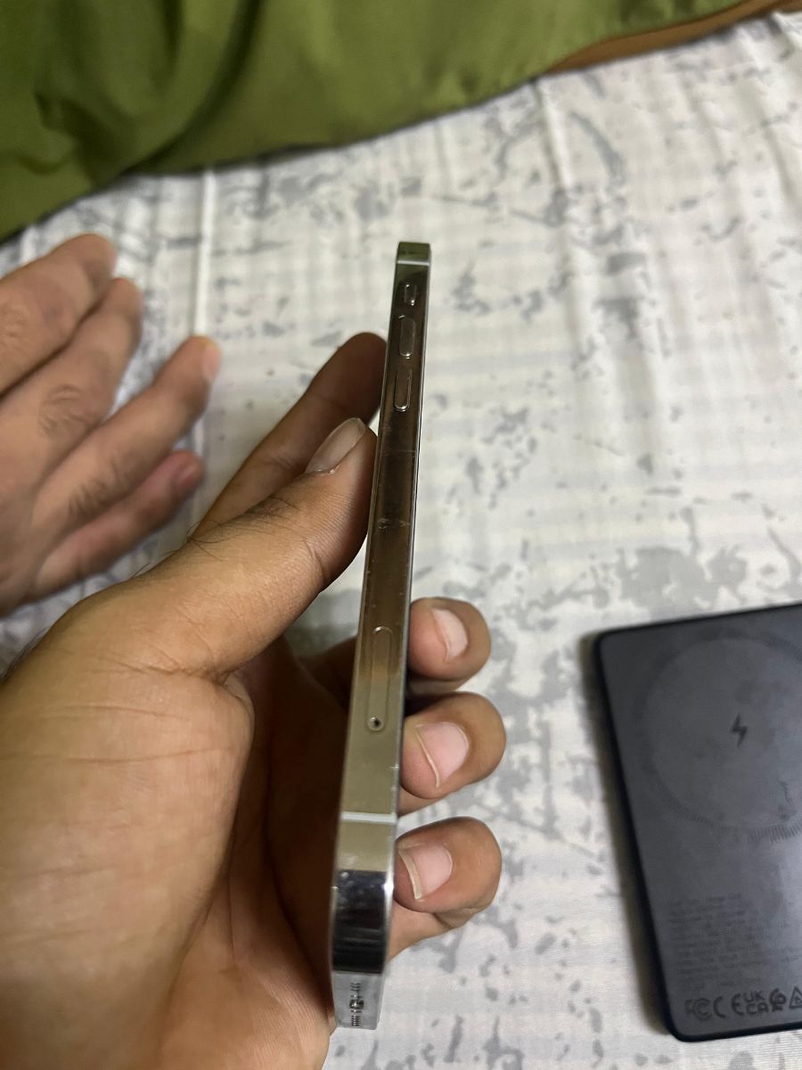 iphone 12 pro 256GB - Image 4
