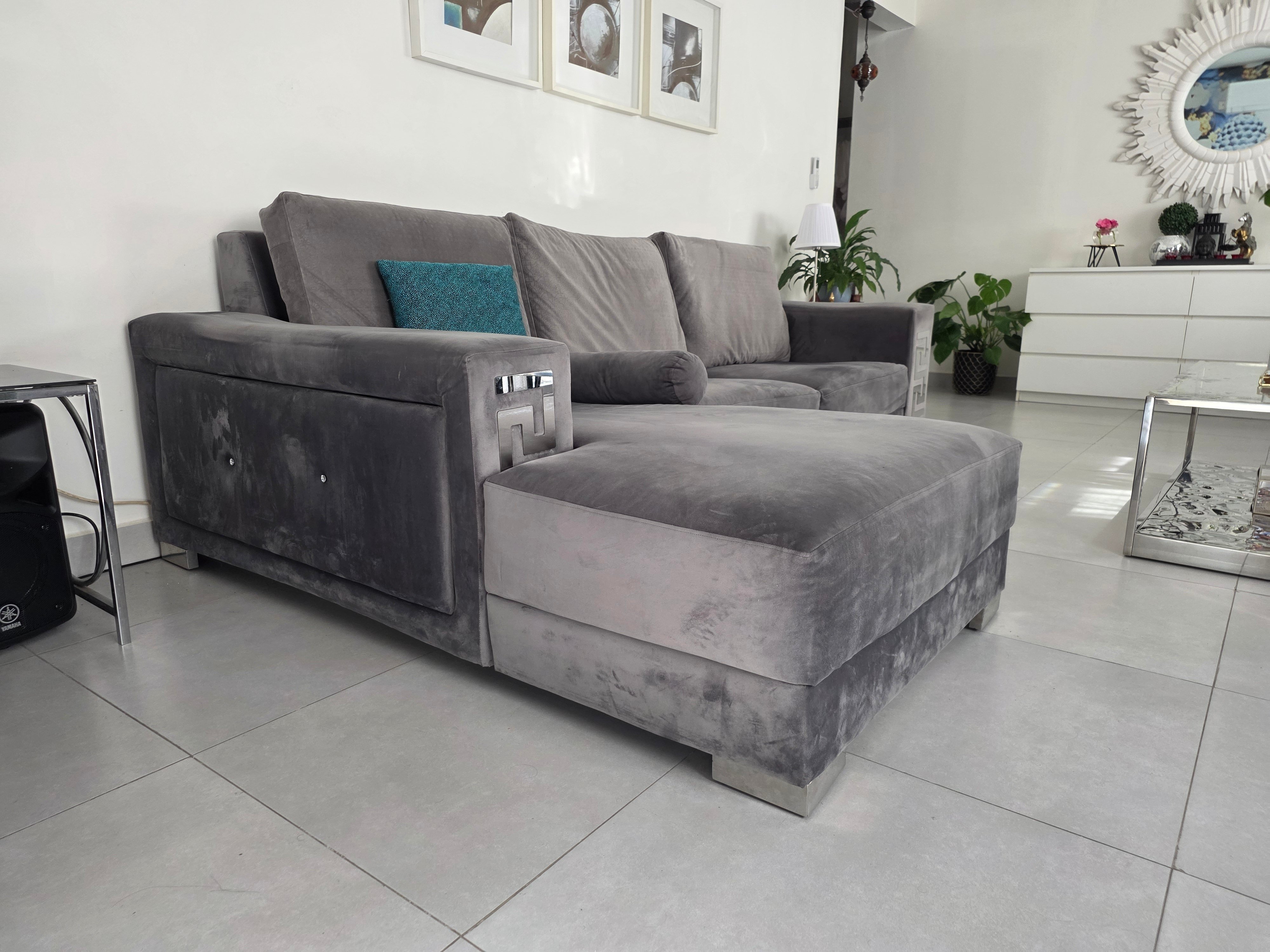 SOFA for immediate sale - Image 2