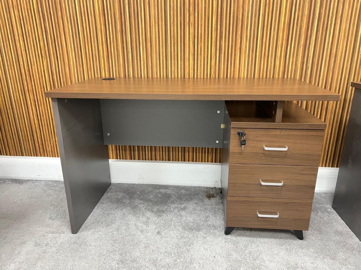 Used office desk study table metting table reception workstation sofa buy sell 33270617 - Image 6