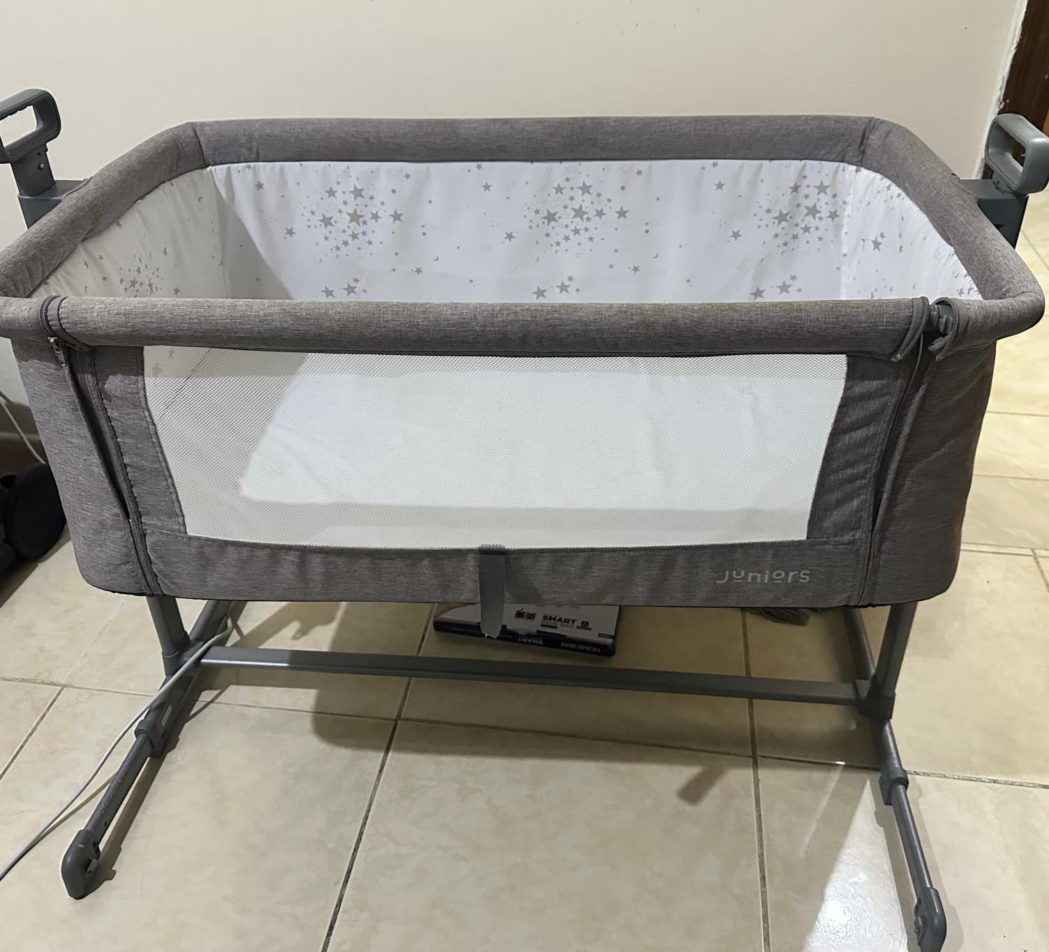 Barely Used Juniors baby Bassinet / Crib For Sale - Image 1