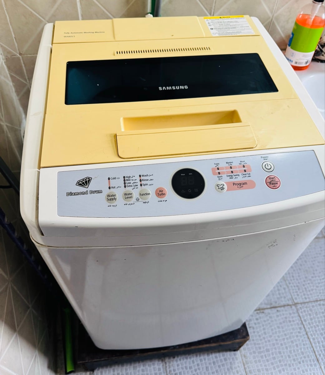 Refrigerator,Washing Machine , IKEA small table - Image 3