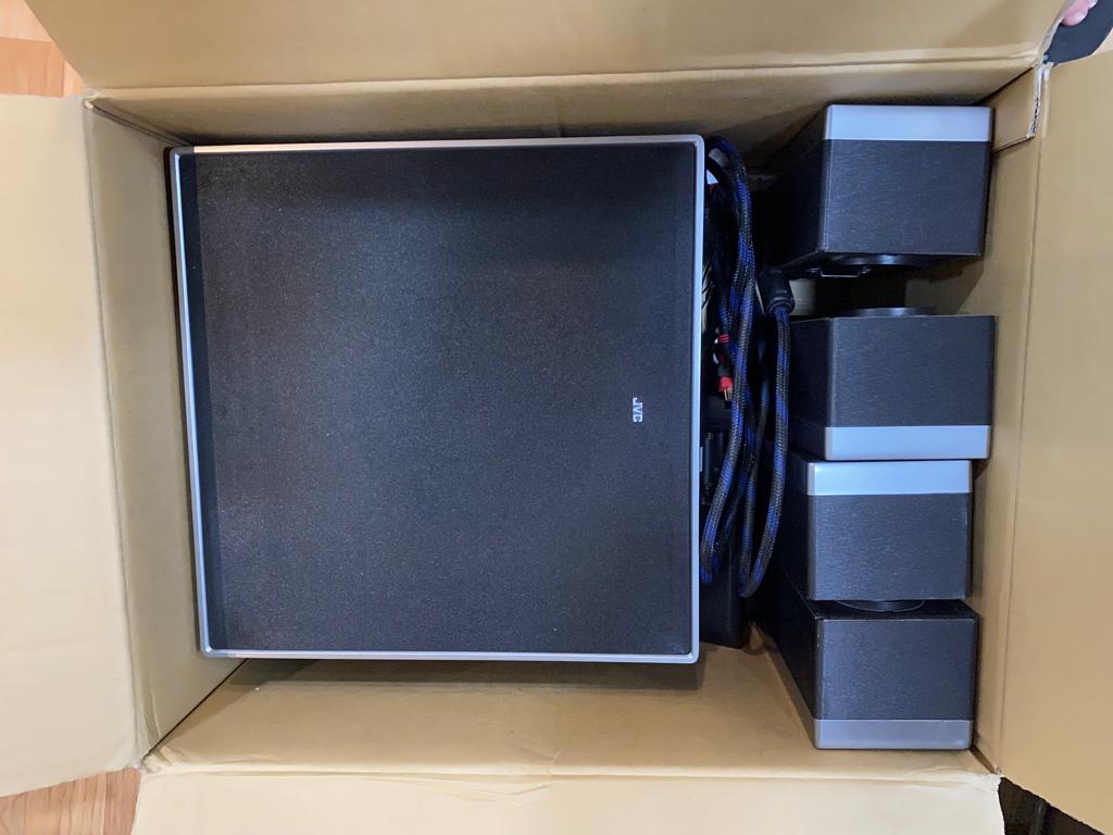 JVC TV and SOUND SYSTEM - Image 1